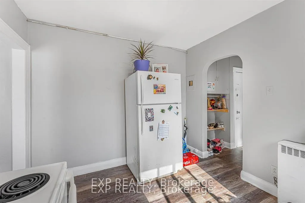 Photo 12 of 4553 Ferguson Street, Niagara Falls, Downtown — HOMEH