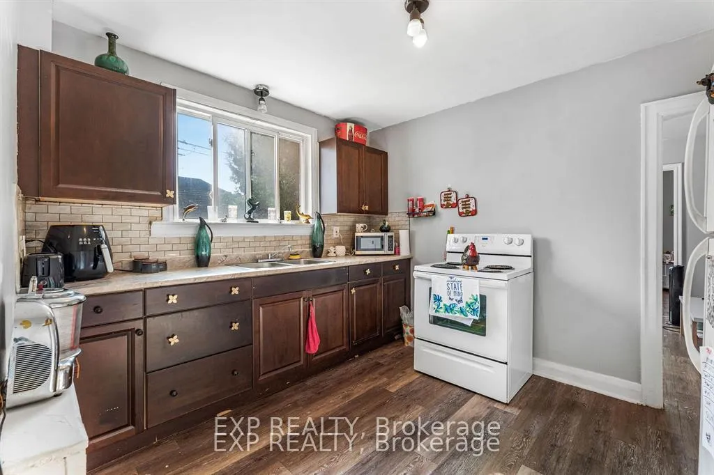 Photo 15 of 4553 Ferguson Street, Niagara Falls, Downtown — HOMEH