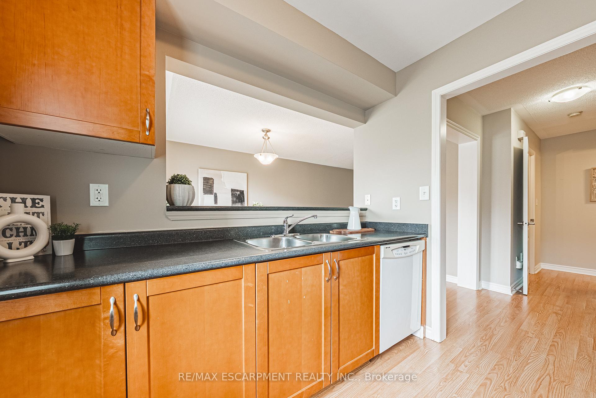 Photo 31 of 1180 Barnard Drive, Milton, Beaty — HOMEH