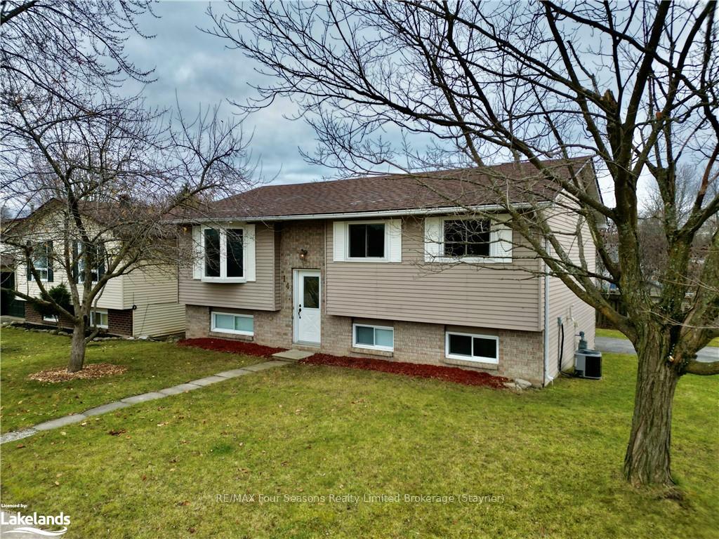 Photo 1 of 14 Korlea Crescent, Orillia — HOMEH
