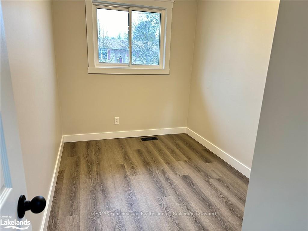 Photo 19 of 14 Korlea Crescent, Orillia — HOMEH