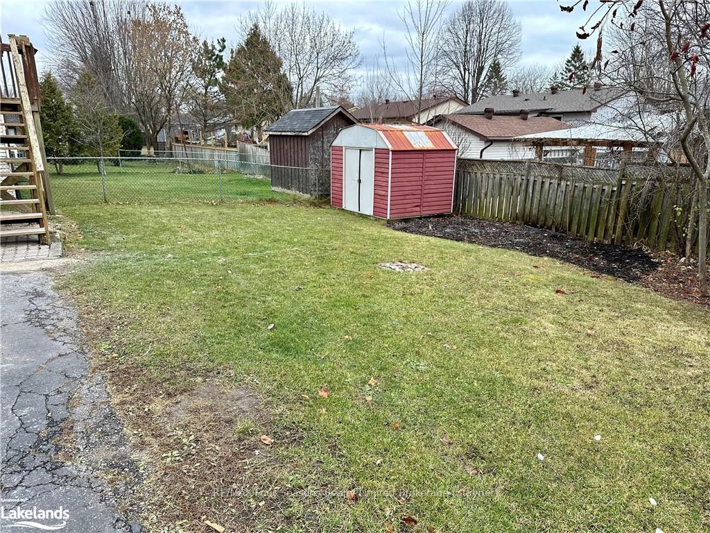 Photo 31 of 14 Korlea Crescent, Orillia — HOMEH