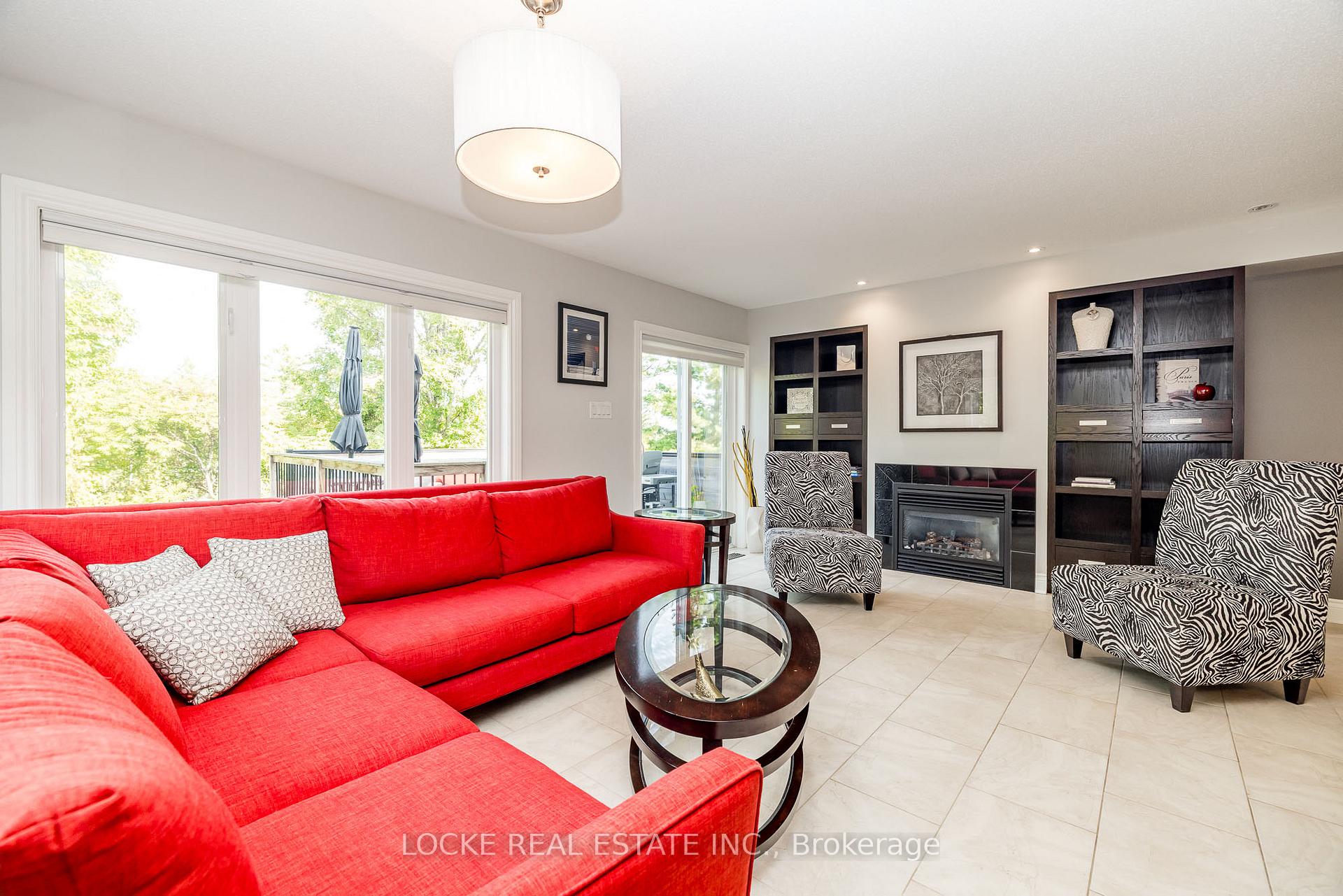 Photo 7 of 106 Parkrose Private, Ottawa, Chatelaine Village — HOMEH