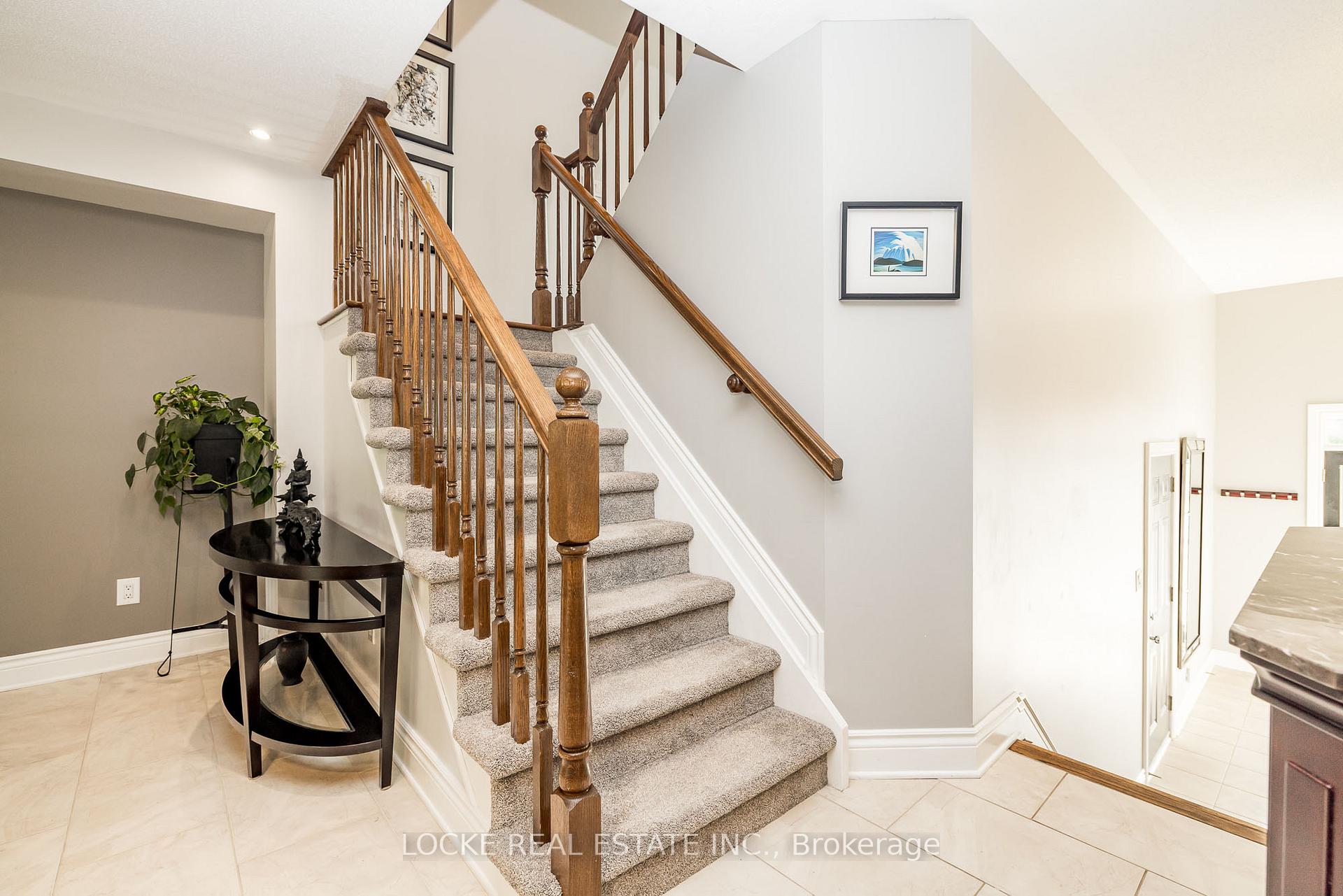 Photo 16 of 106 Parkrose Private, Ottawa, Chatelaine Village — HOMEH