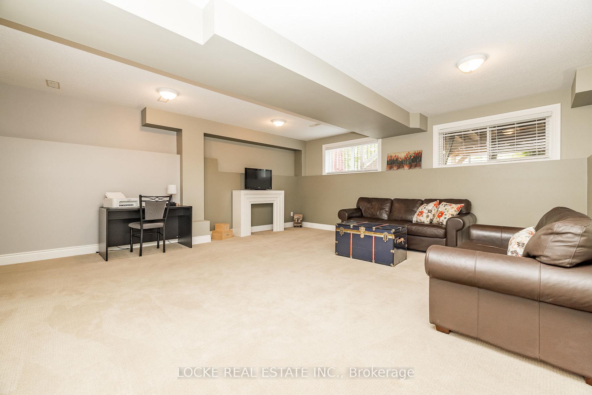 Photo 33 of 106 Parkrose Private, Ottawa, Chatelaine Village — HOMEH