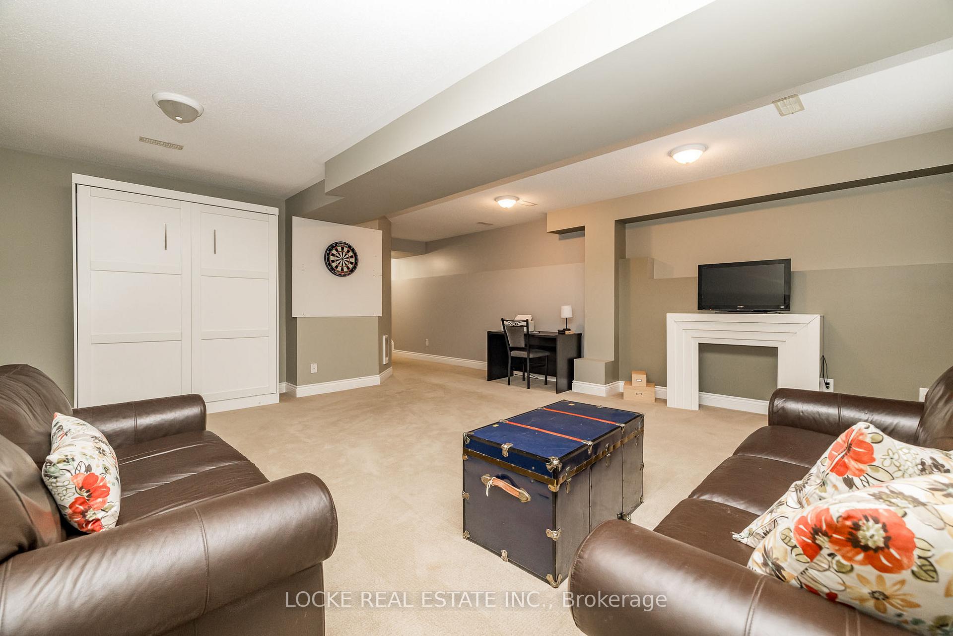 Photo 34 of 106 Parkrose Private, Ottawa, Chatelaine Village — HOMEH