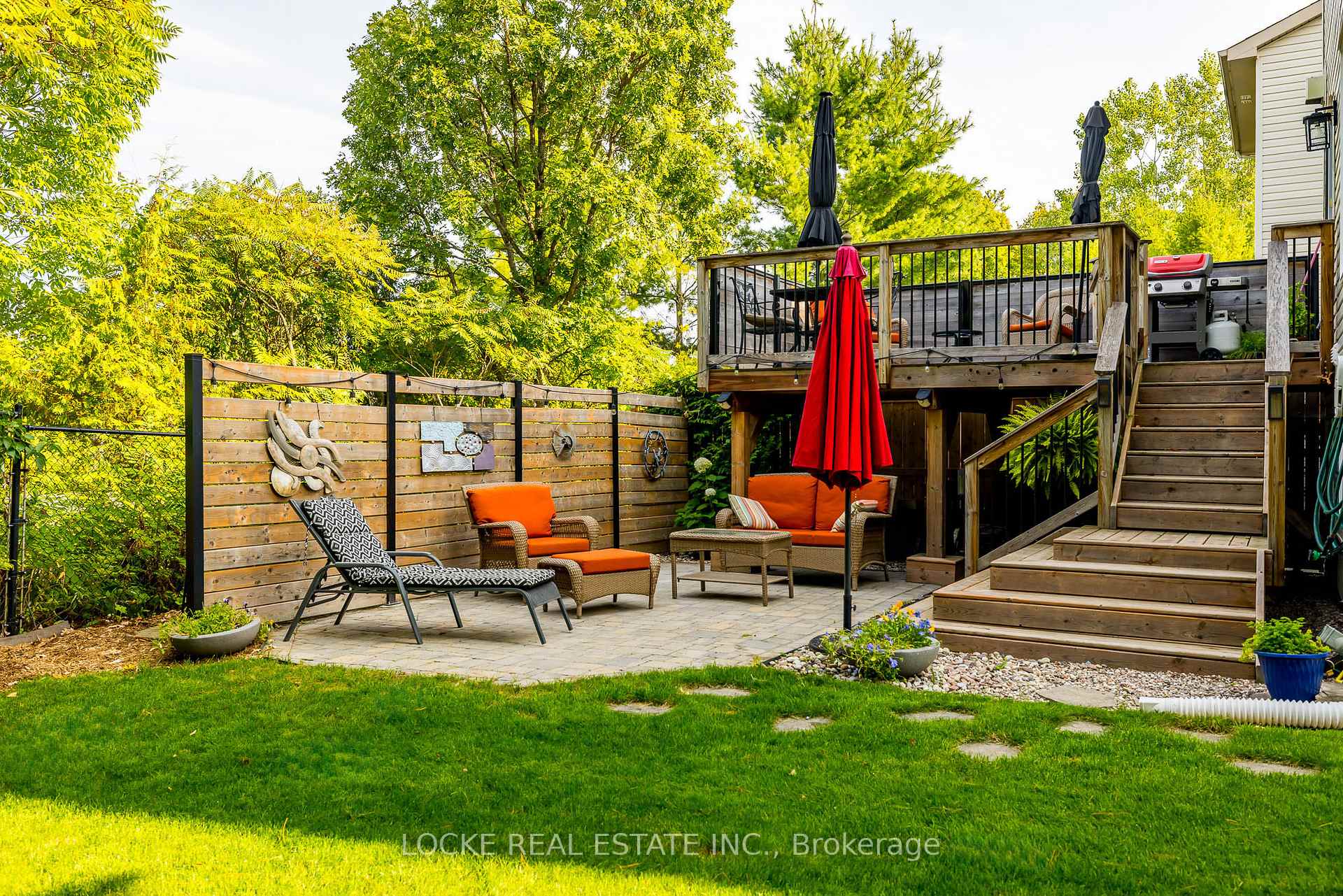 Photo 42 of 106 Parkrose Private, Ottawa, Chatelaine Village — HOMEH