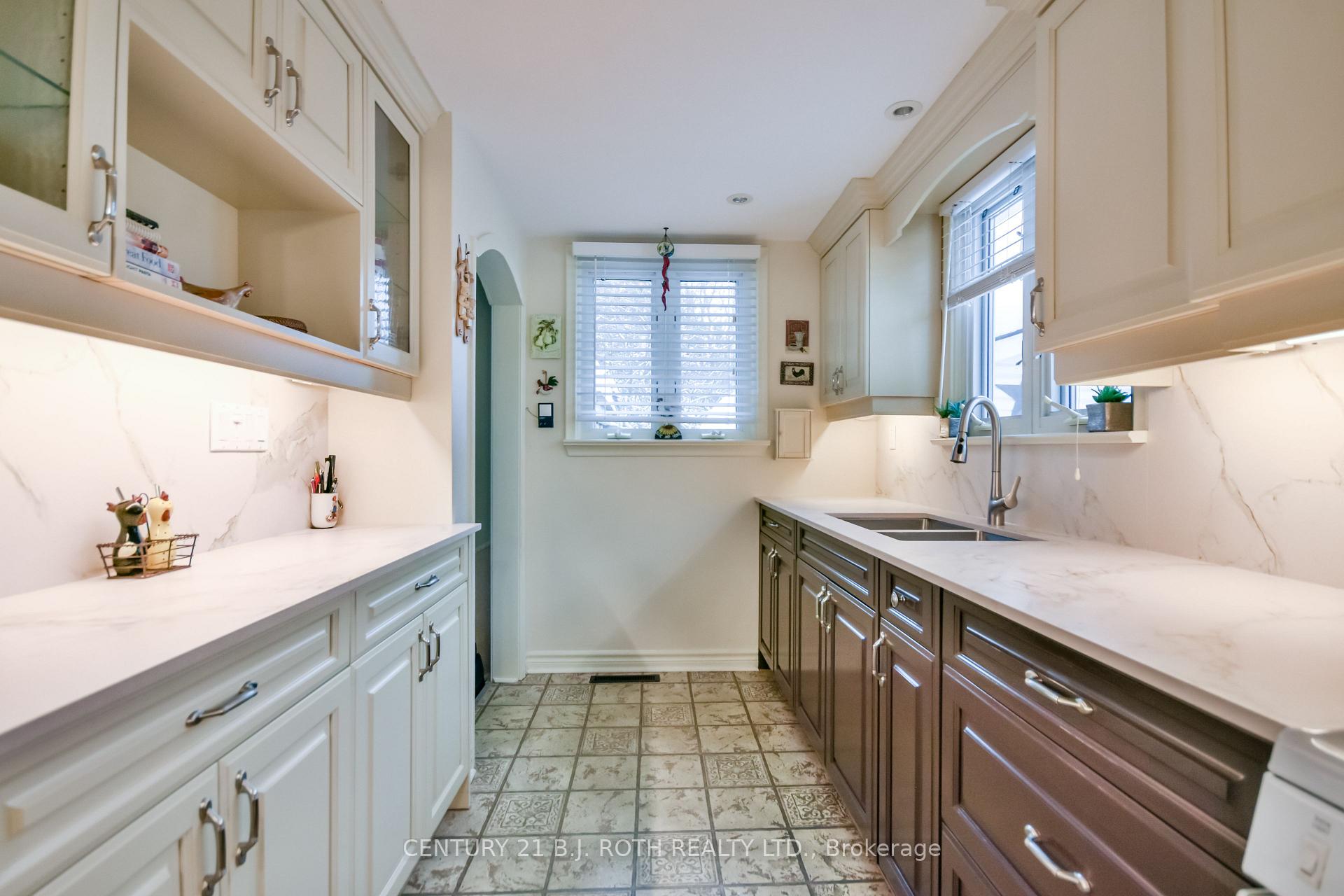 Photo 12 of 51 Fittons Road W, Orillia — HOMEH