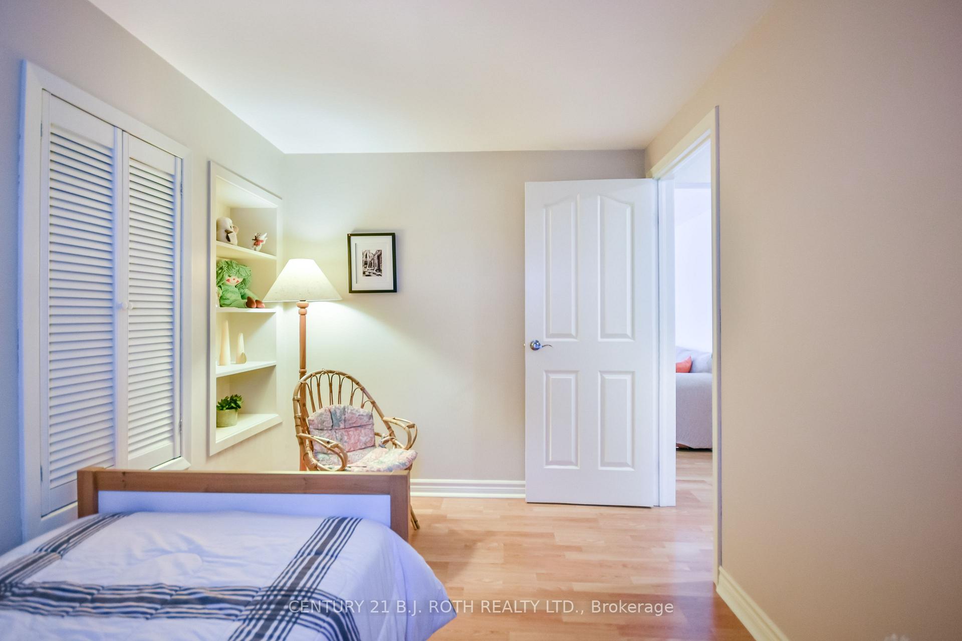 Photo 21 of 51 Fittons Road W, Orillia — HOMEH