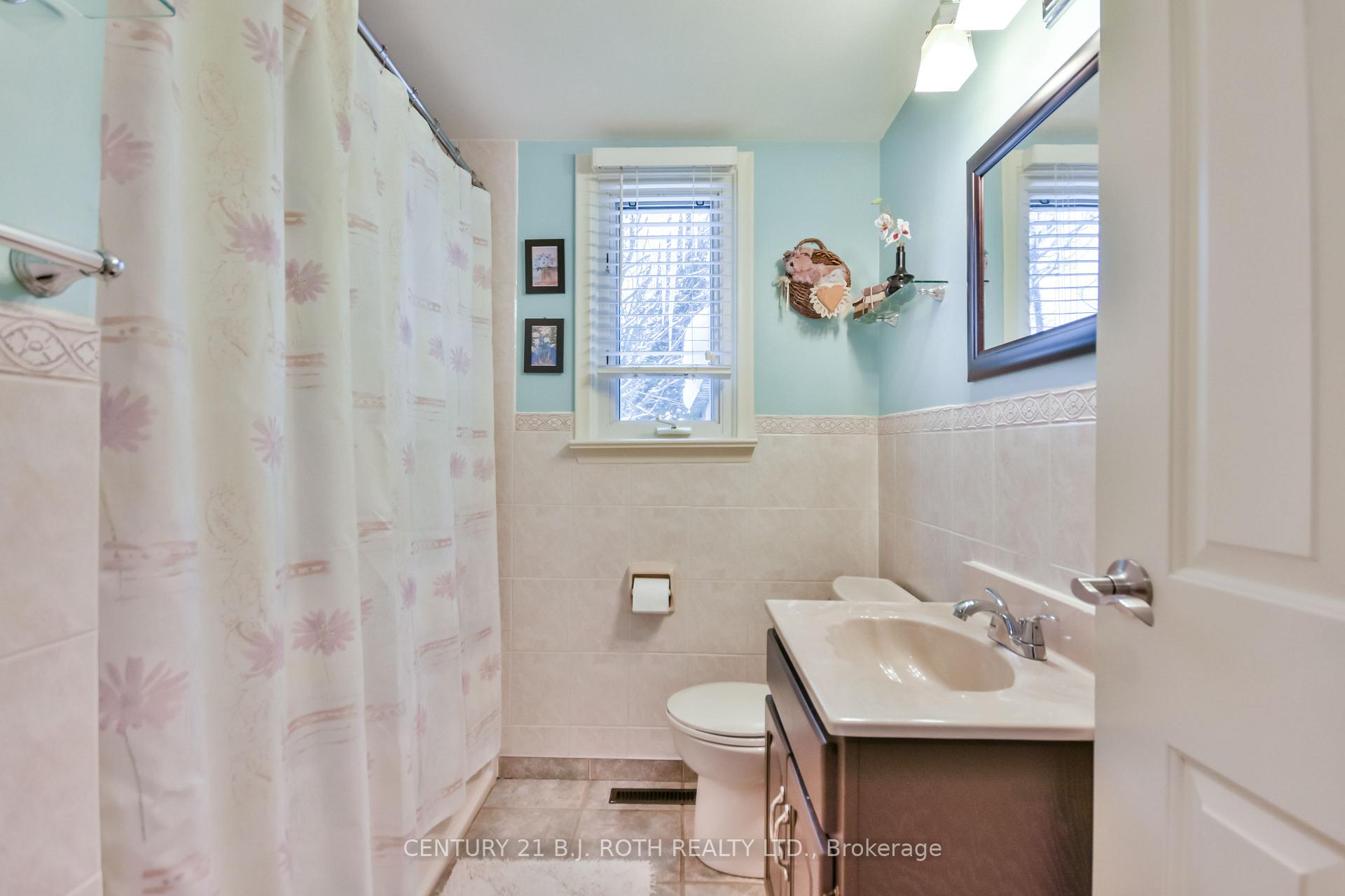 Photo 22 of 51 Fittons Road W, Orillia — HOMEH
