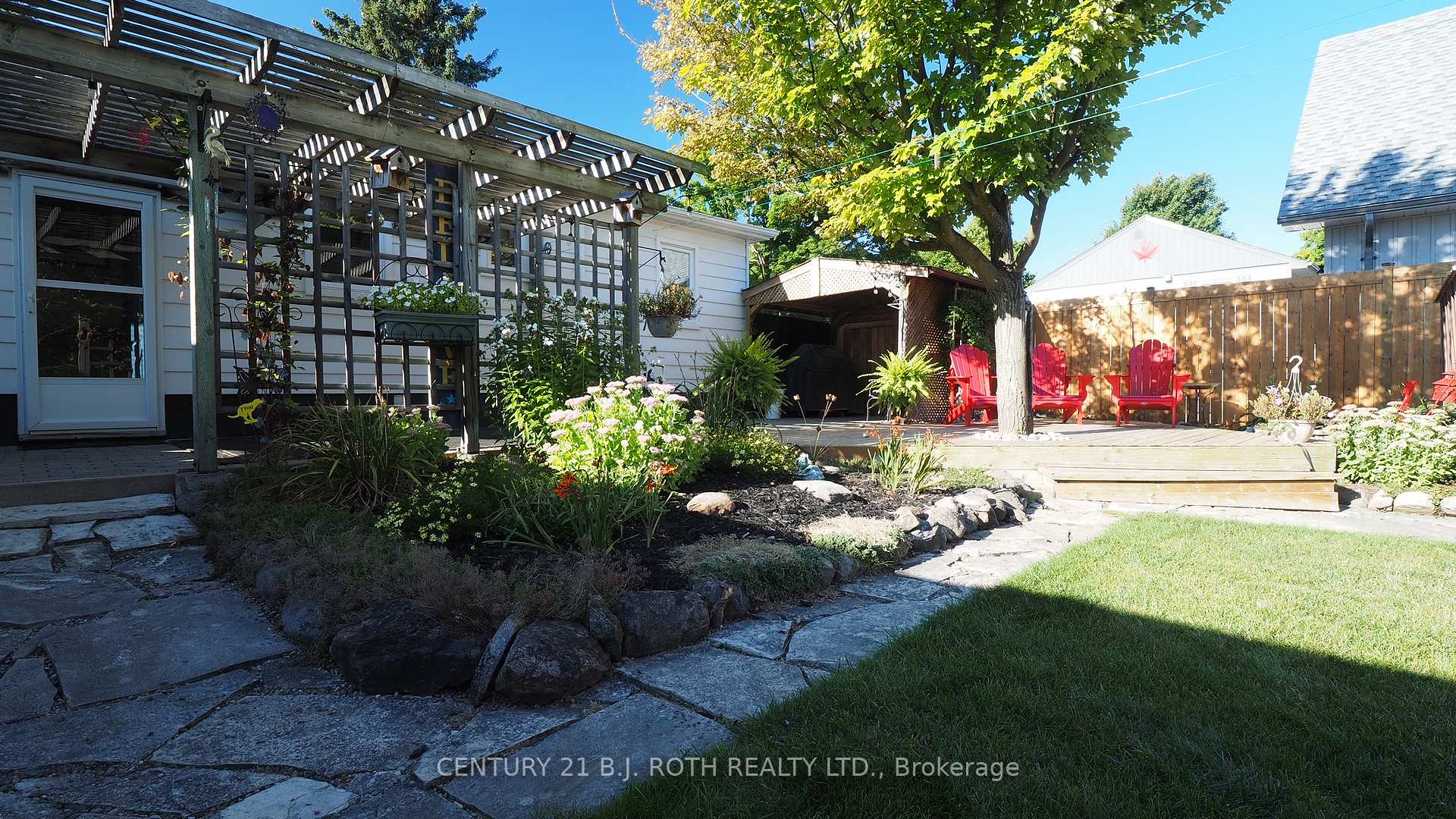 Photo 32 of 51 Fittons Road W, Orillia — HOMEH