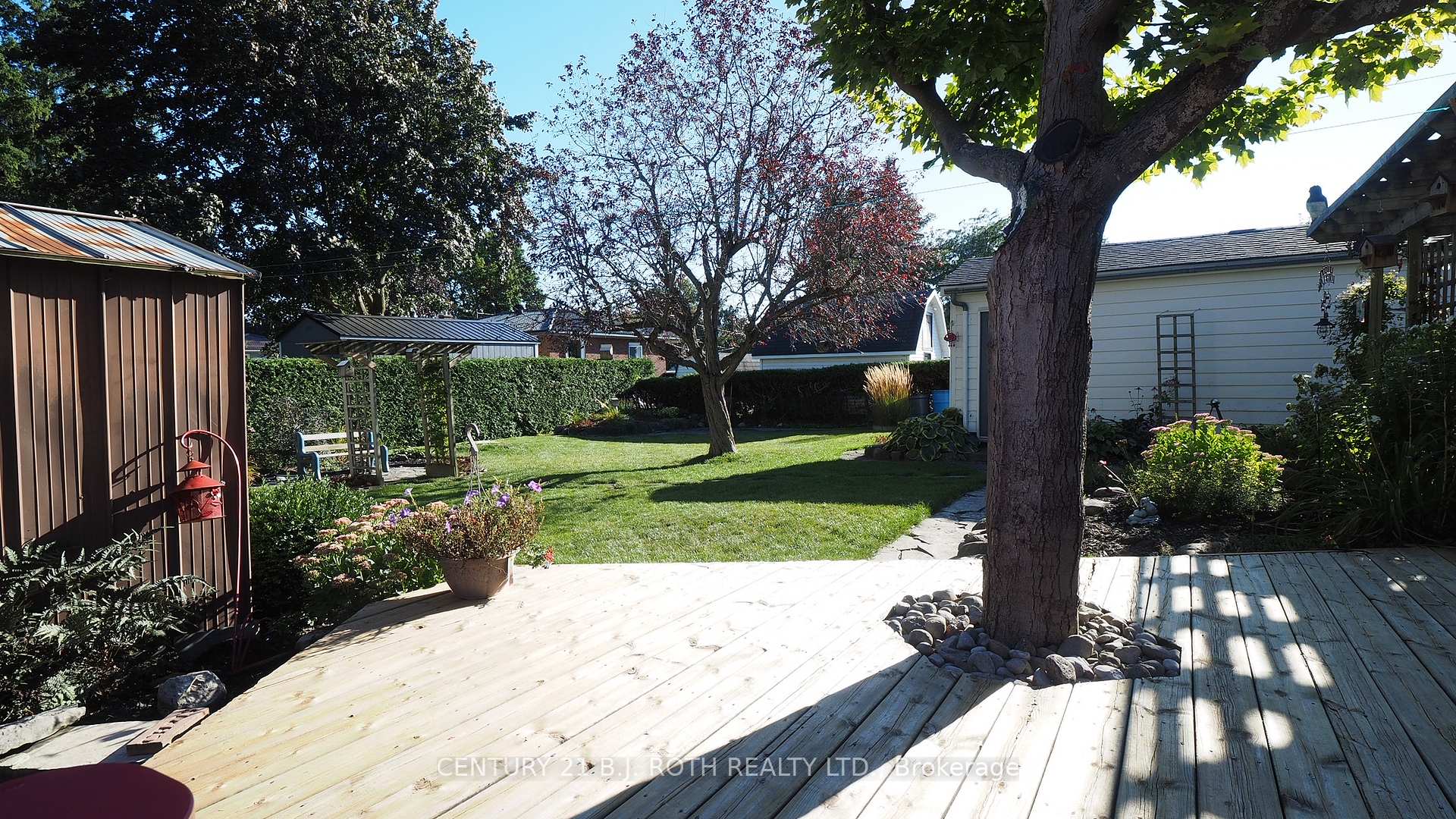 Photo 36 of 51 Fittons Road W, Orillia — HOMEH