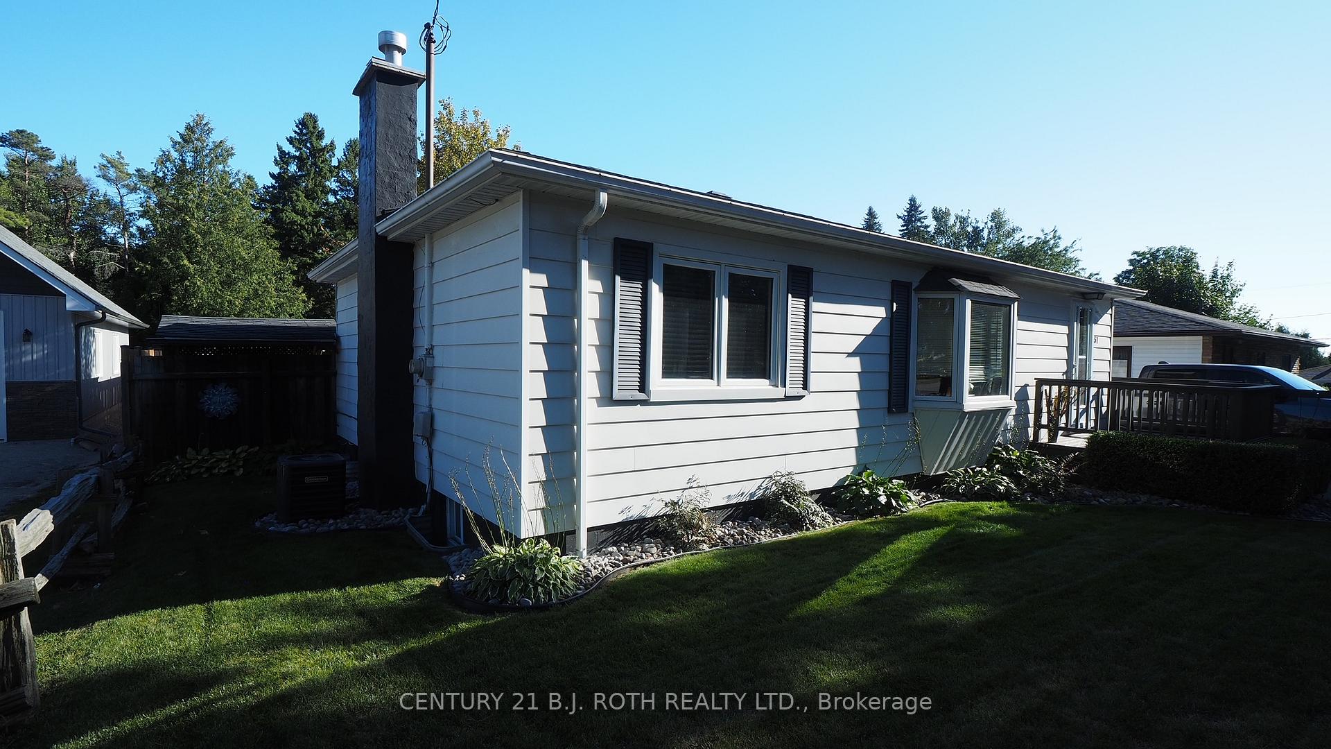 Photo 39 of 51 Fittons Road W, Orillia — HOMEH