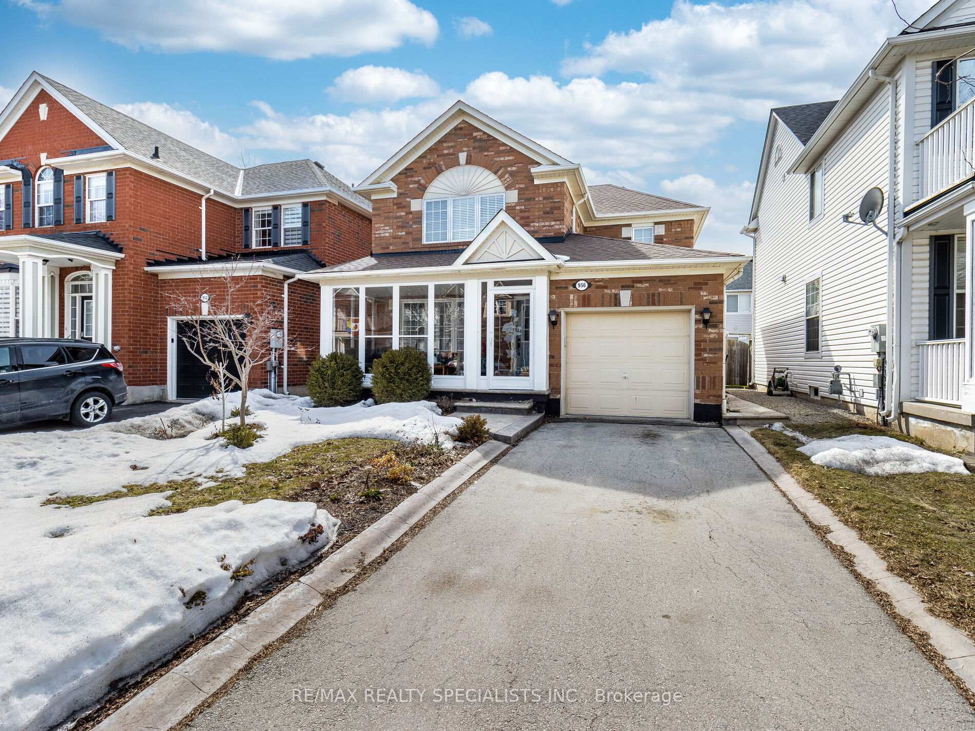 Photo 5 of 956 Huffman Crescent, Milton, Beaty — HOMEH