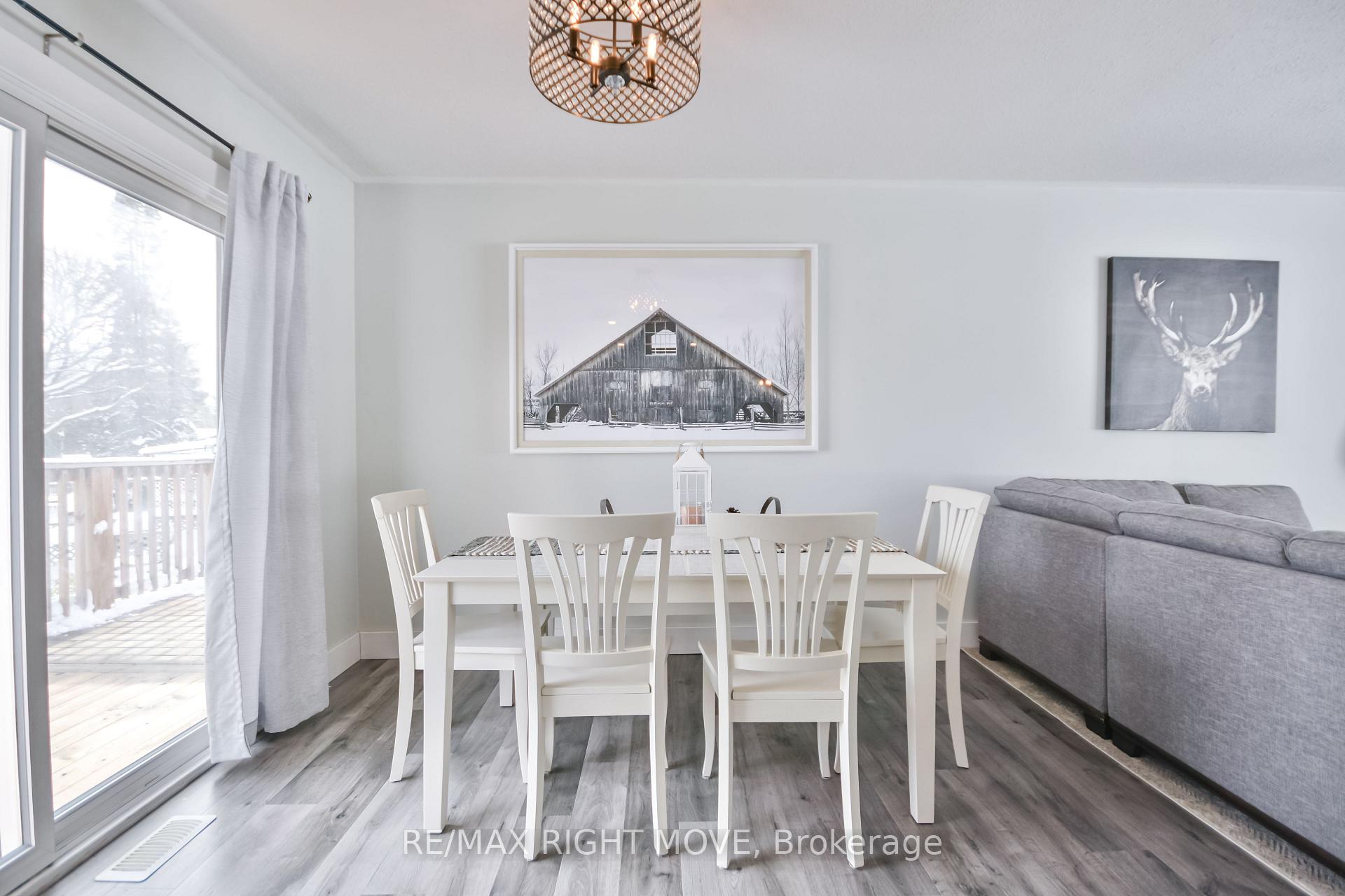 Photo 9 of 2 Walker Avenue, Orillia — HOMEH