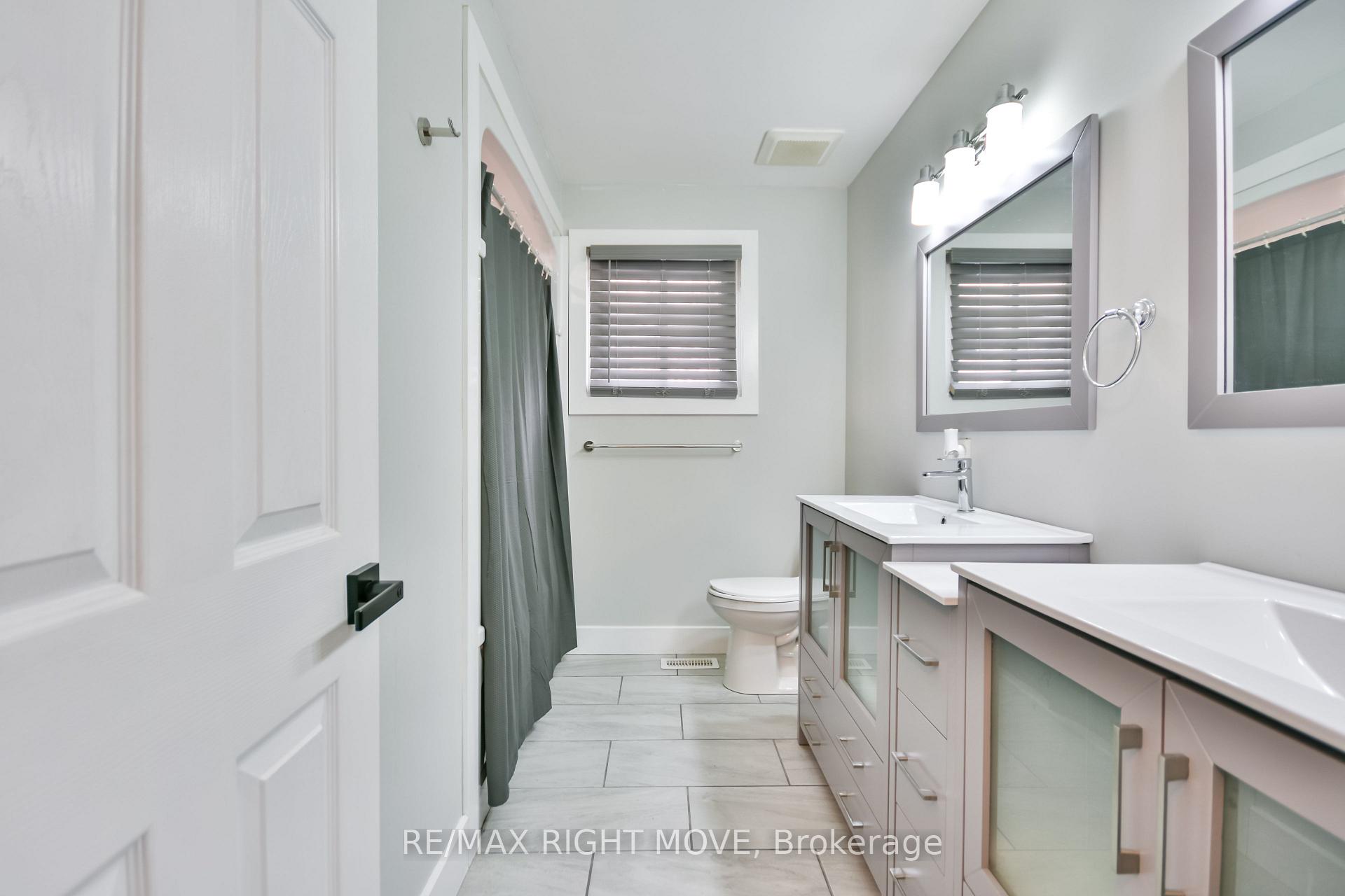 Photo 19 of 2 Walker Avenue, Orillia — HOMEH