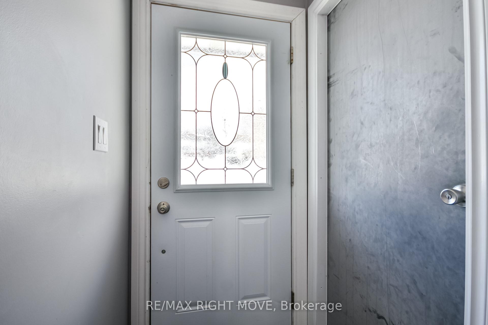 Photo 25 of 2 Walker Avenue, Orillia — HOMEH