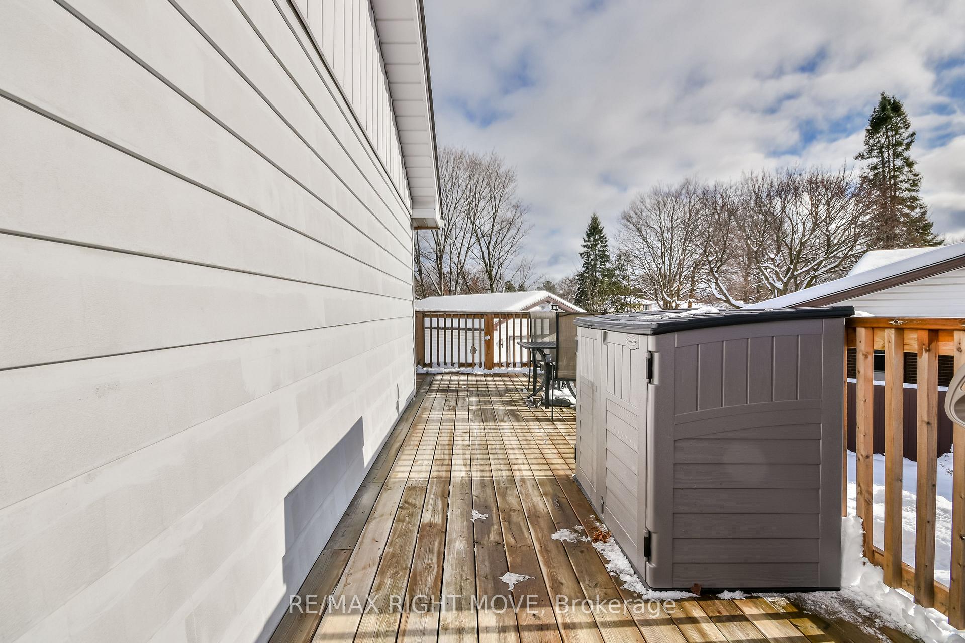 Photo 27 of 2 Walker Avenue, Orillia — HOMEH