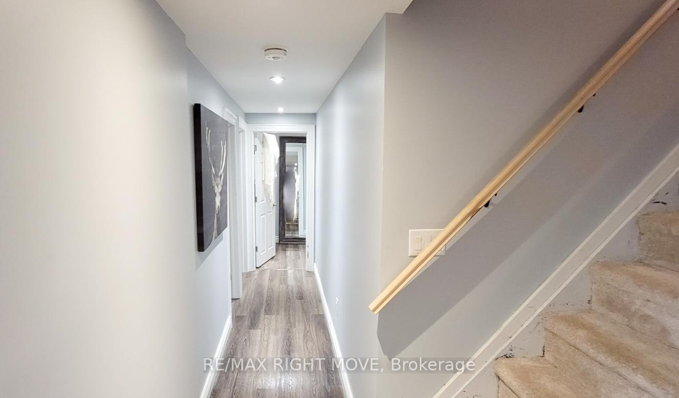 Photo 33 of 2 Walker Avenue, Orillia — HOMEH