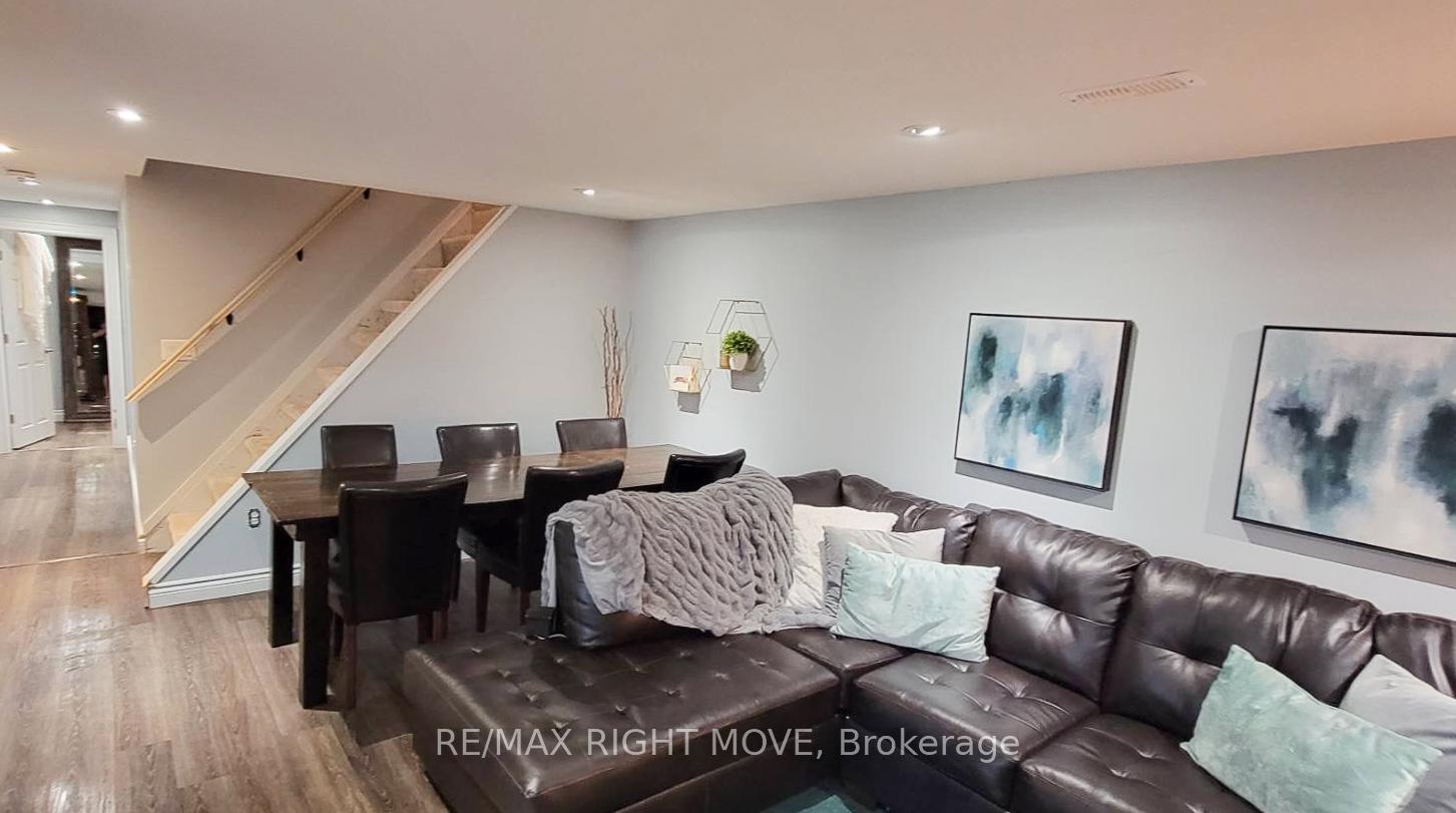 Photo 34 of 2 Walker Avenue, Orillia — HOMEH