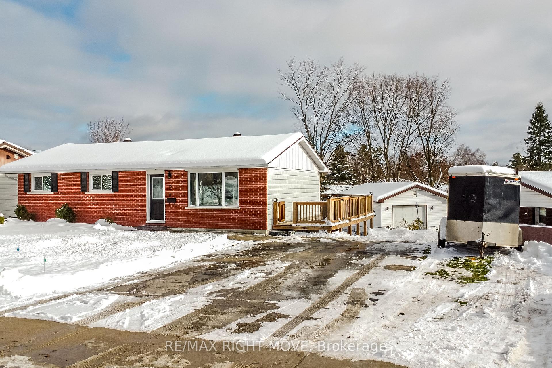 Photo 39 of 2 Walker Avenue, Orillia — HOMEH