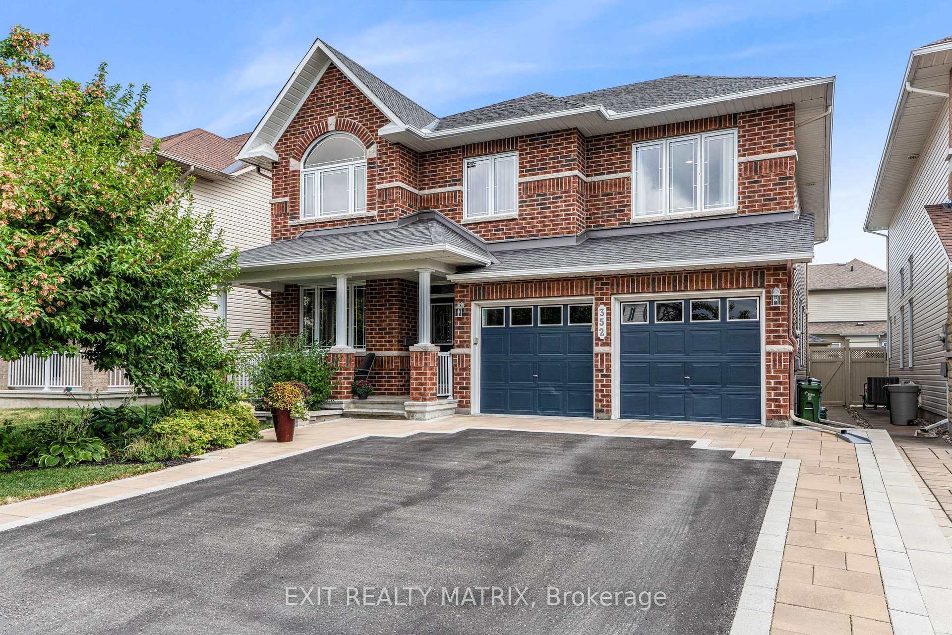 Photo 1 of 352 Oakcrest Way, Ottawa, Avalon East — HOMEH
