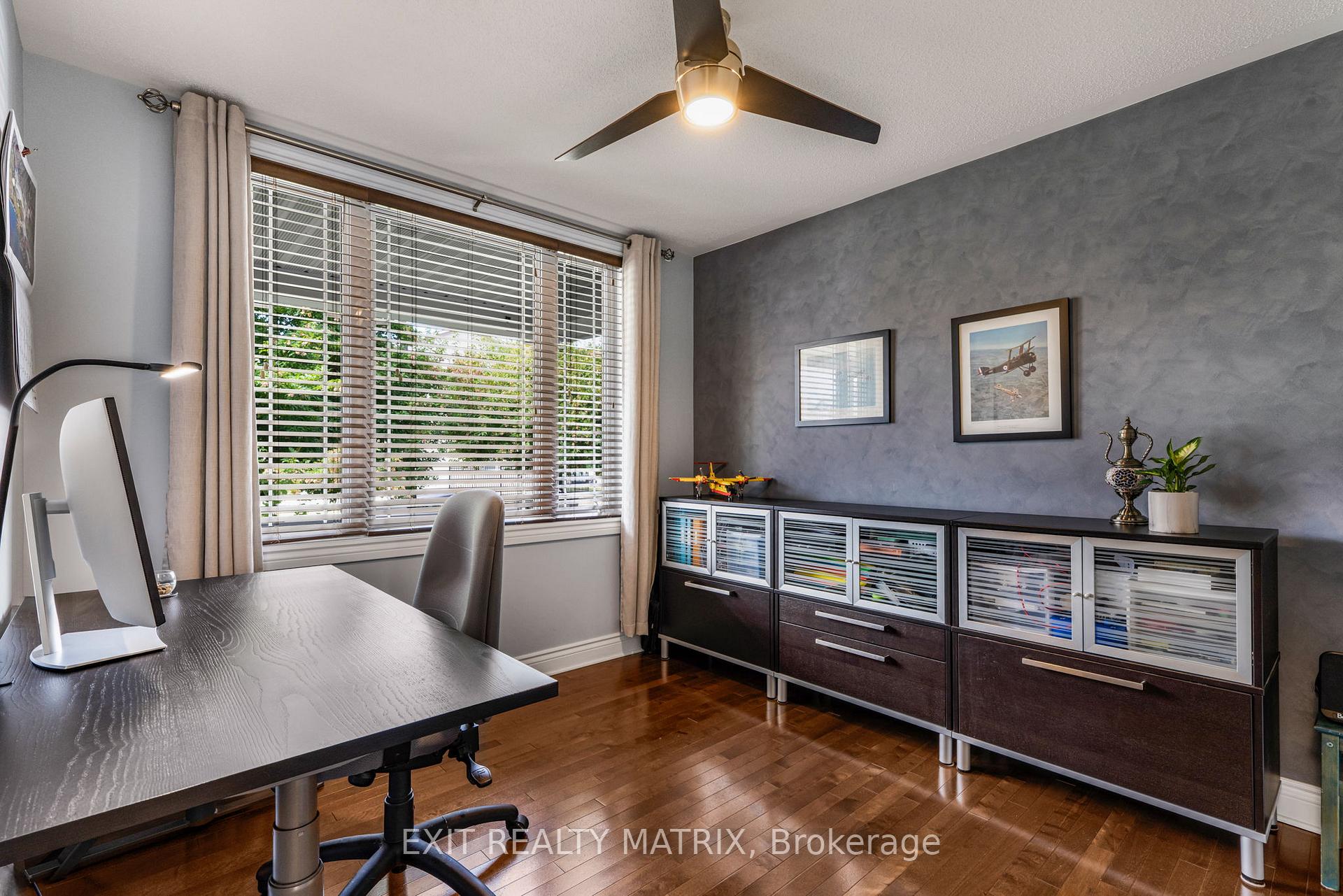 Photo 4 of 352 Oakcrest Way, Ottawa, Avalon East — HOMEH
