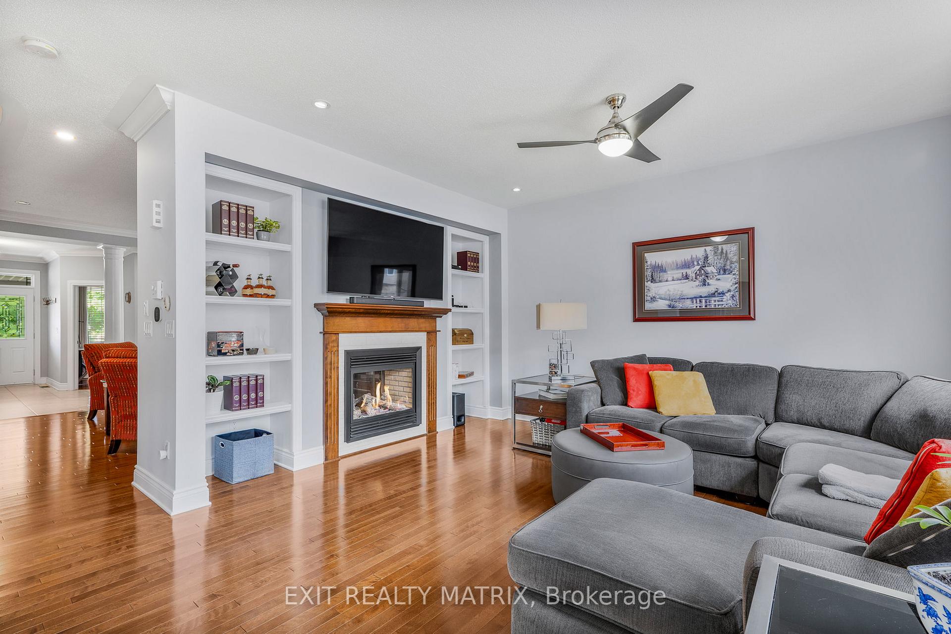 Photo 13 of 352 Oakcrest Way, Ottawa, Avalon East — HOMEH