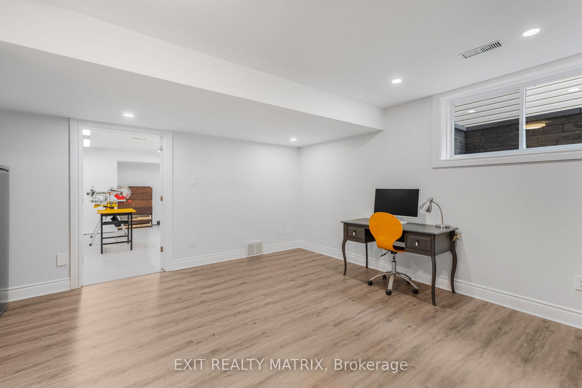 Photo 33 of 352 Oakcrest Way, Ottawa, Avalon East — HOMEH
