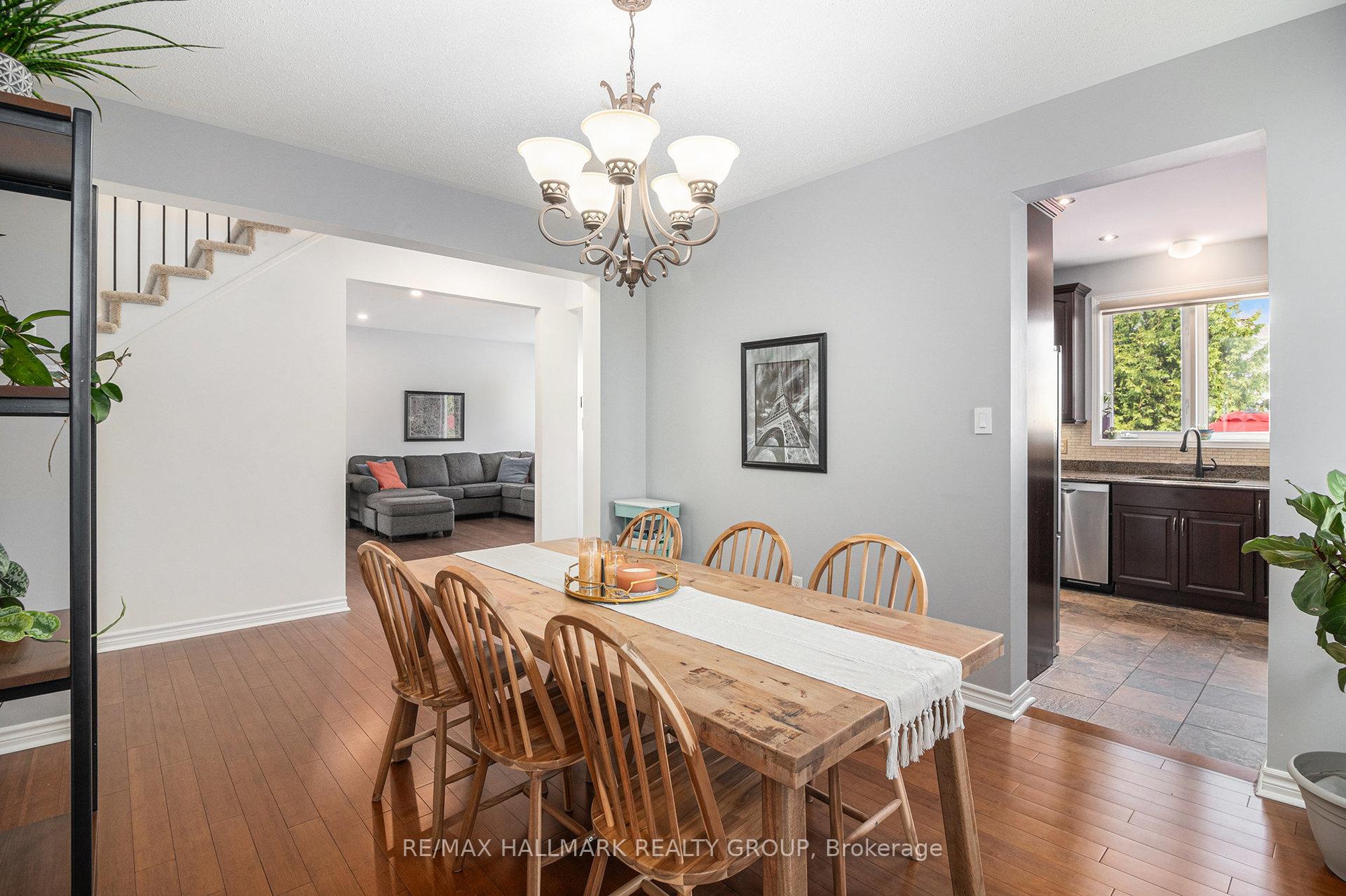 Photo 7 of 1565 Winterport Way, Ottawa, Fallingbrook/Pineridge — HOMEH