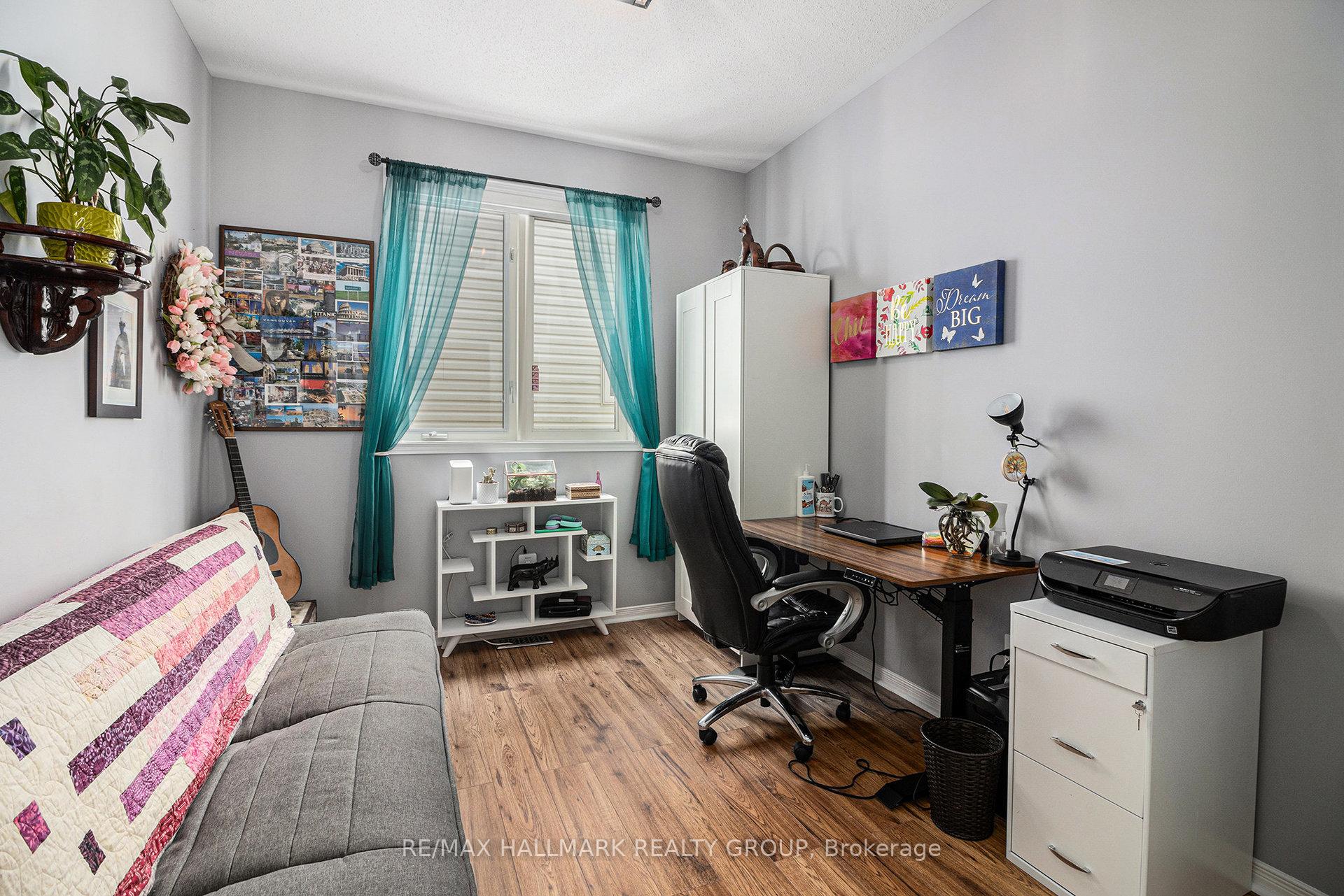 Photo 19 of 1565 Winterport Way, Ottawa, Fallingbrook/Pineridge — HOMEH