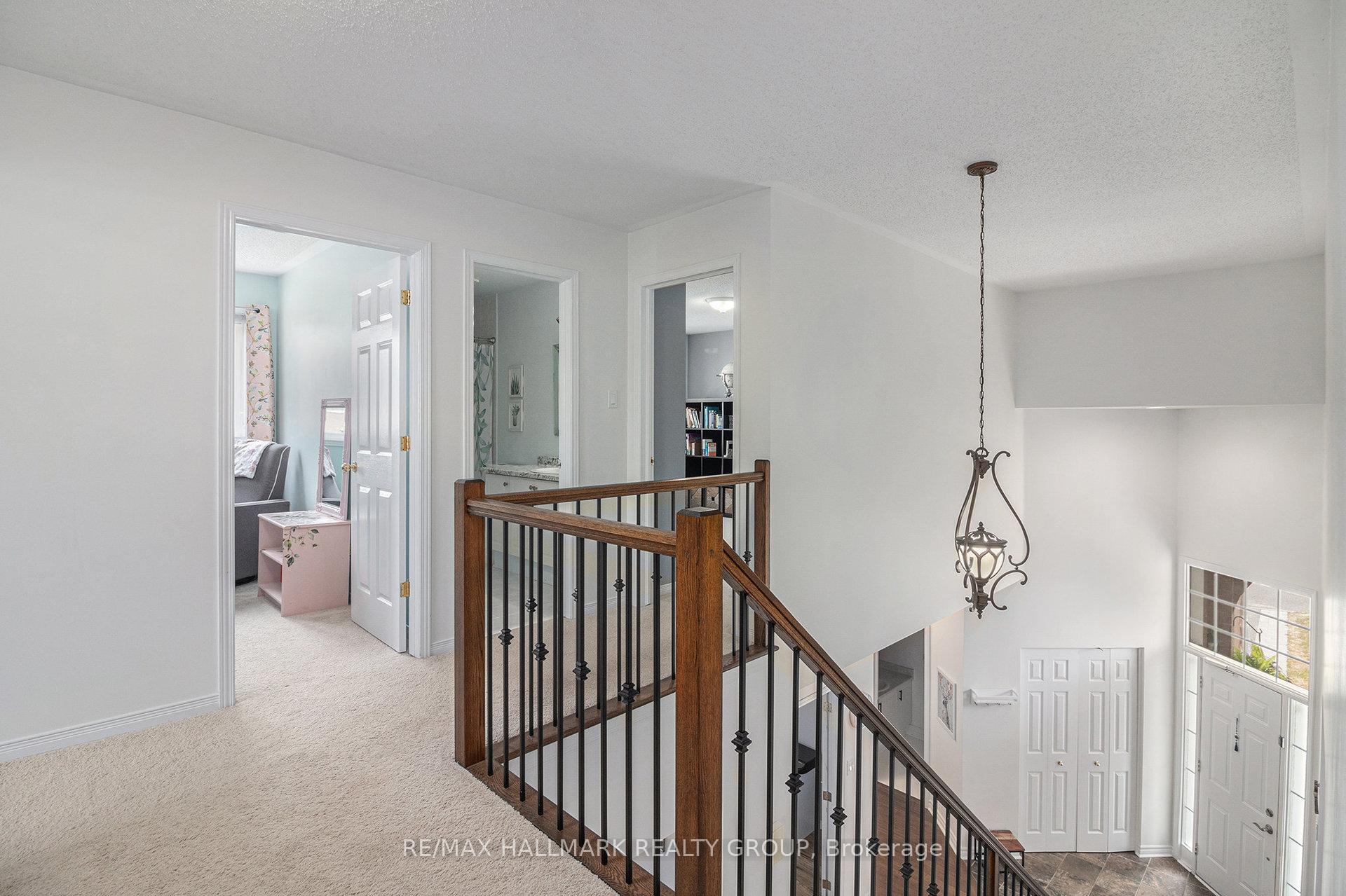 Photo 26 of 1565 Winterport Way, Ottawa, Fallingbrook/Pineridge — HOMEH