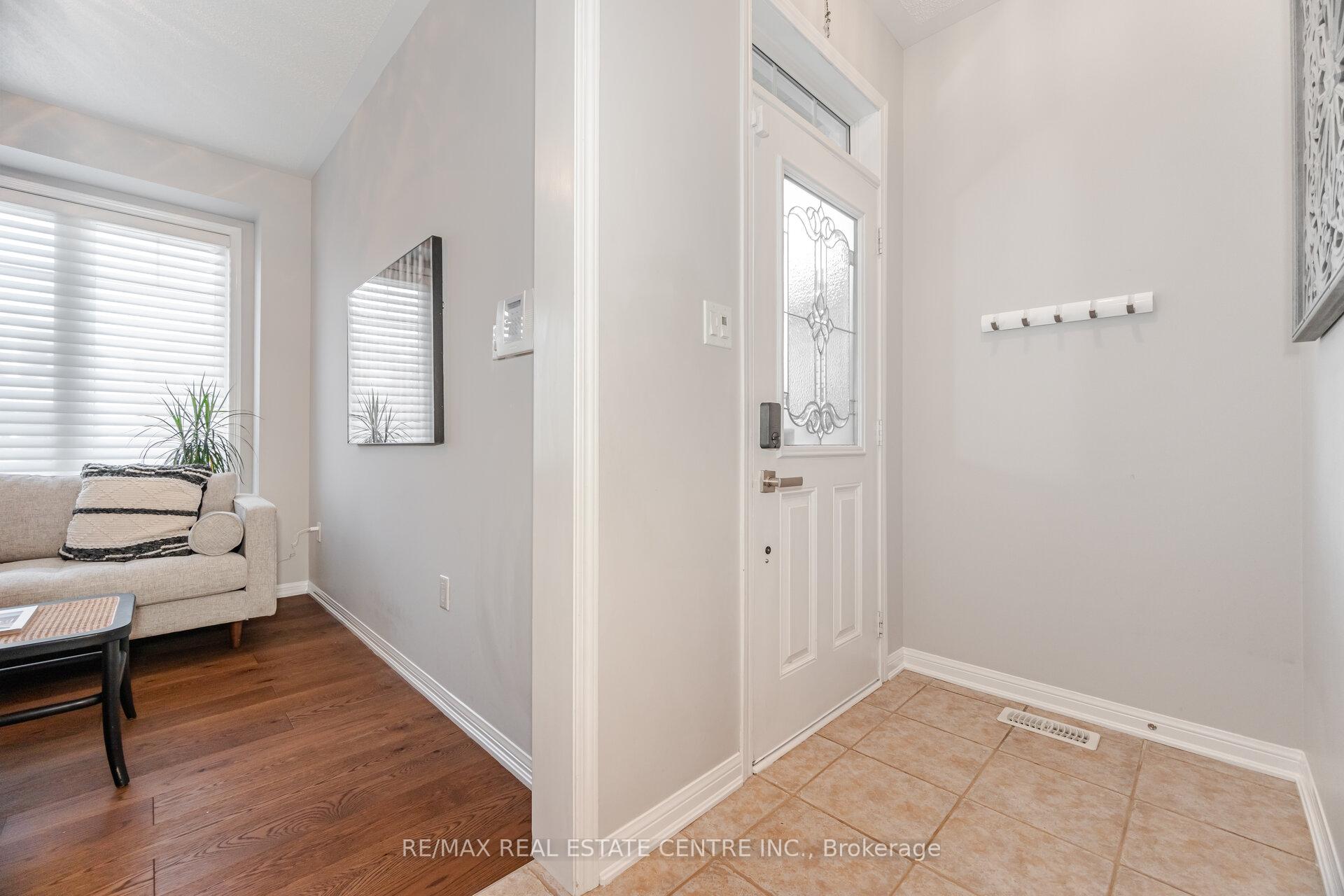 Photo 5 of 960 Rigo Crossing, Milton, Willmott — HOMEH