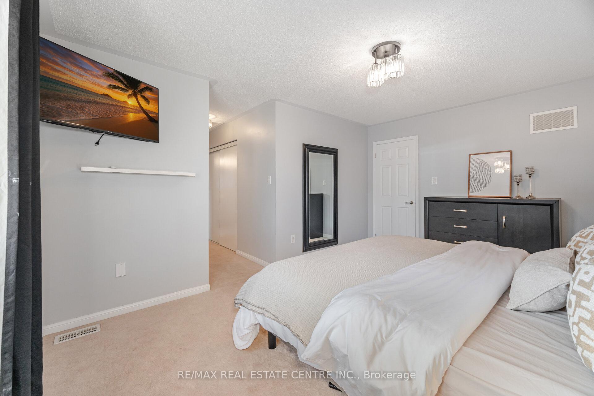 Photo 38 of 960 Rigo Crossing, Milton, Willmott — HOMEH