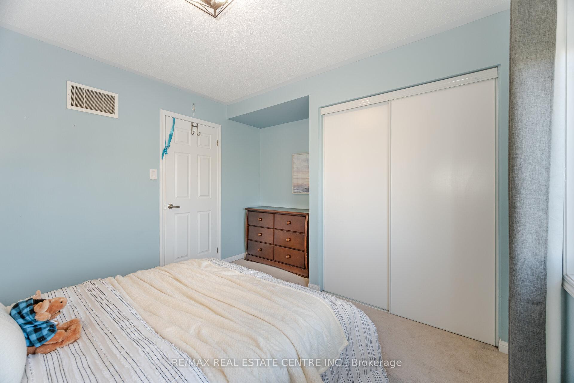 Photo 23 of 960 Rigo Crossing, Milton, Willmott — HOMEH