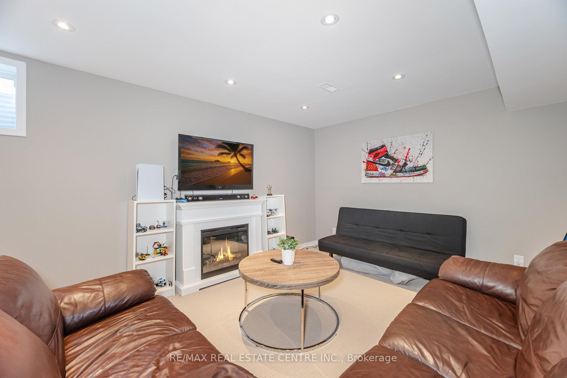 Photo 25 of 960 Rigo Crossing, Milton, Willmott — HOMEH