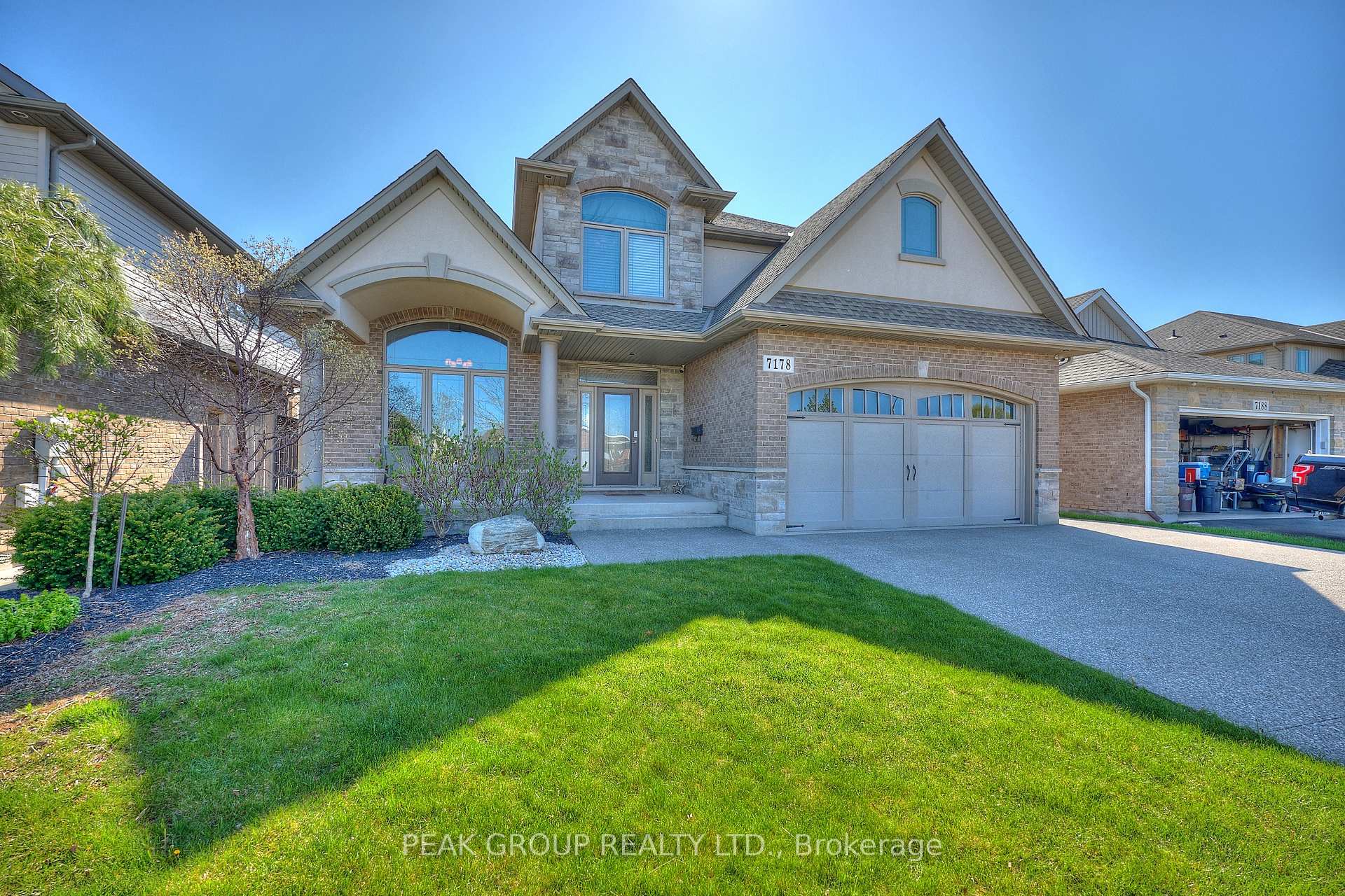 Photo 2 of 7178 St Michael Avenue, Niagara Falls, Forestview — HOMEH