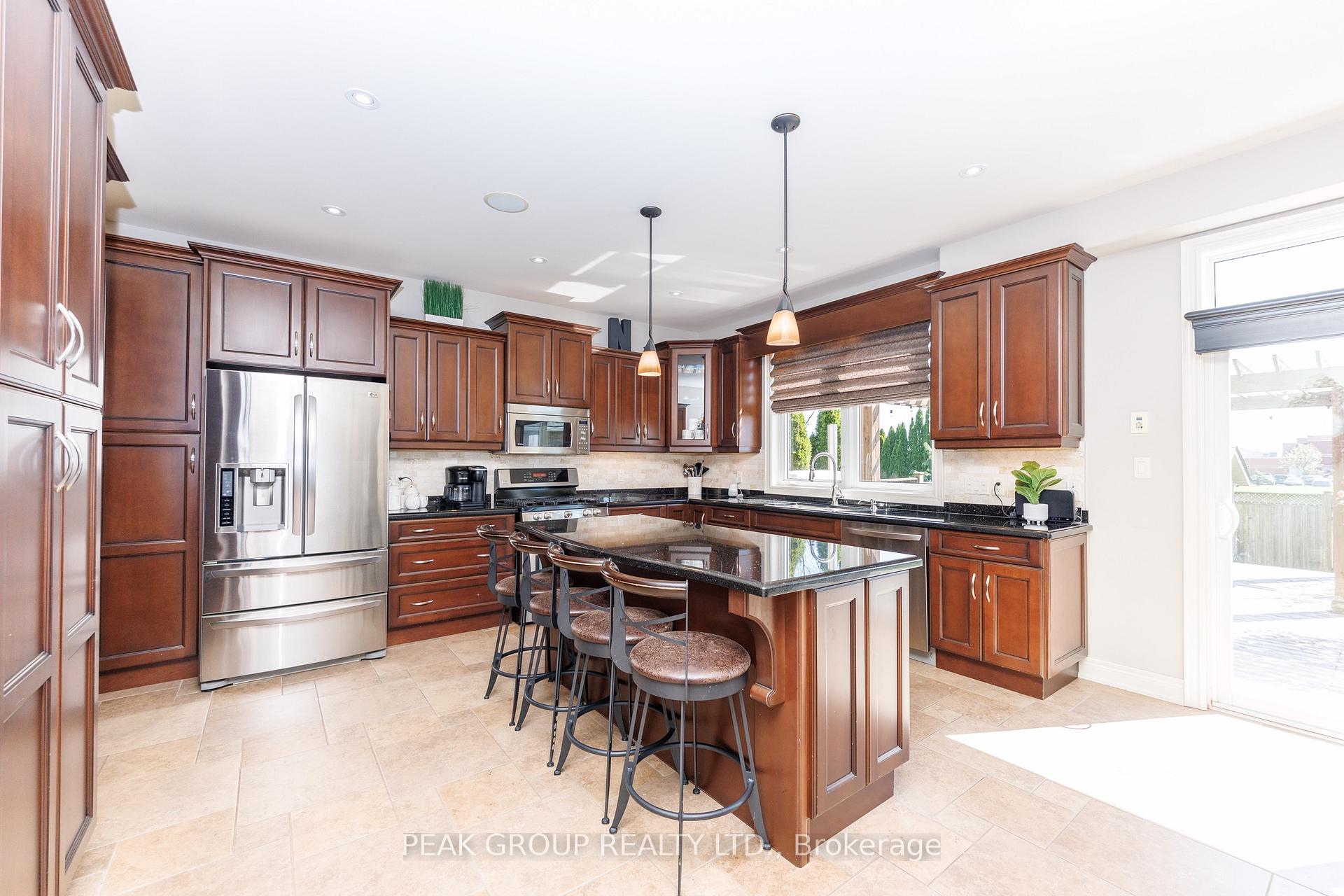 Photo 11 of 7178 St Michael Avenue, Niagara Falls, Forestview — HOMEH