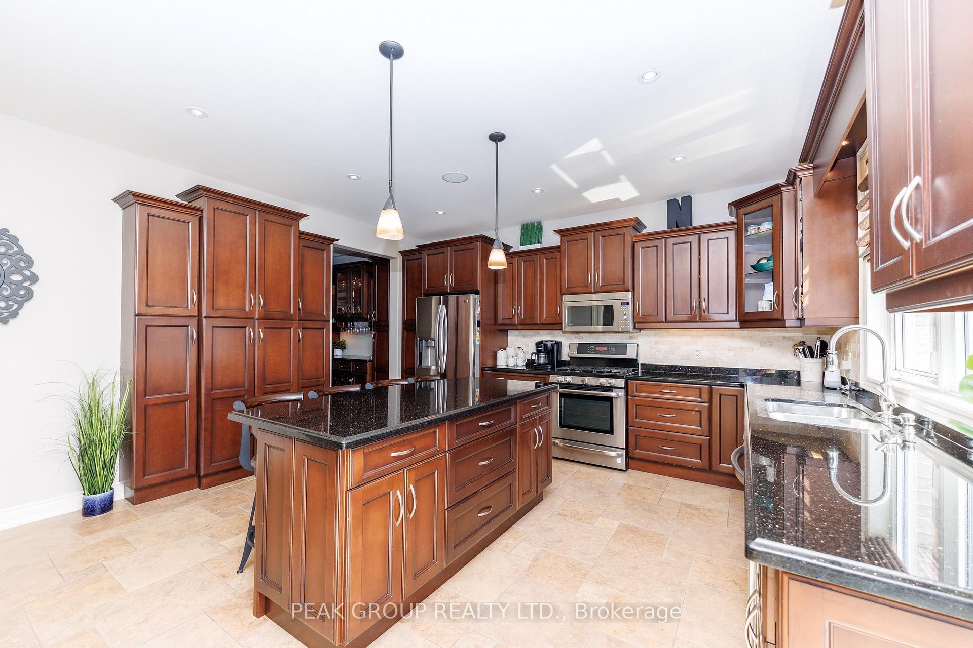 Photo 13 of 7178 St Michael Avenue, Niagara Falls, Forestview — HOMEH