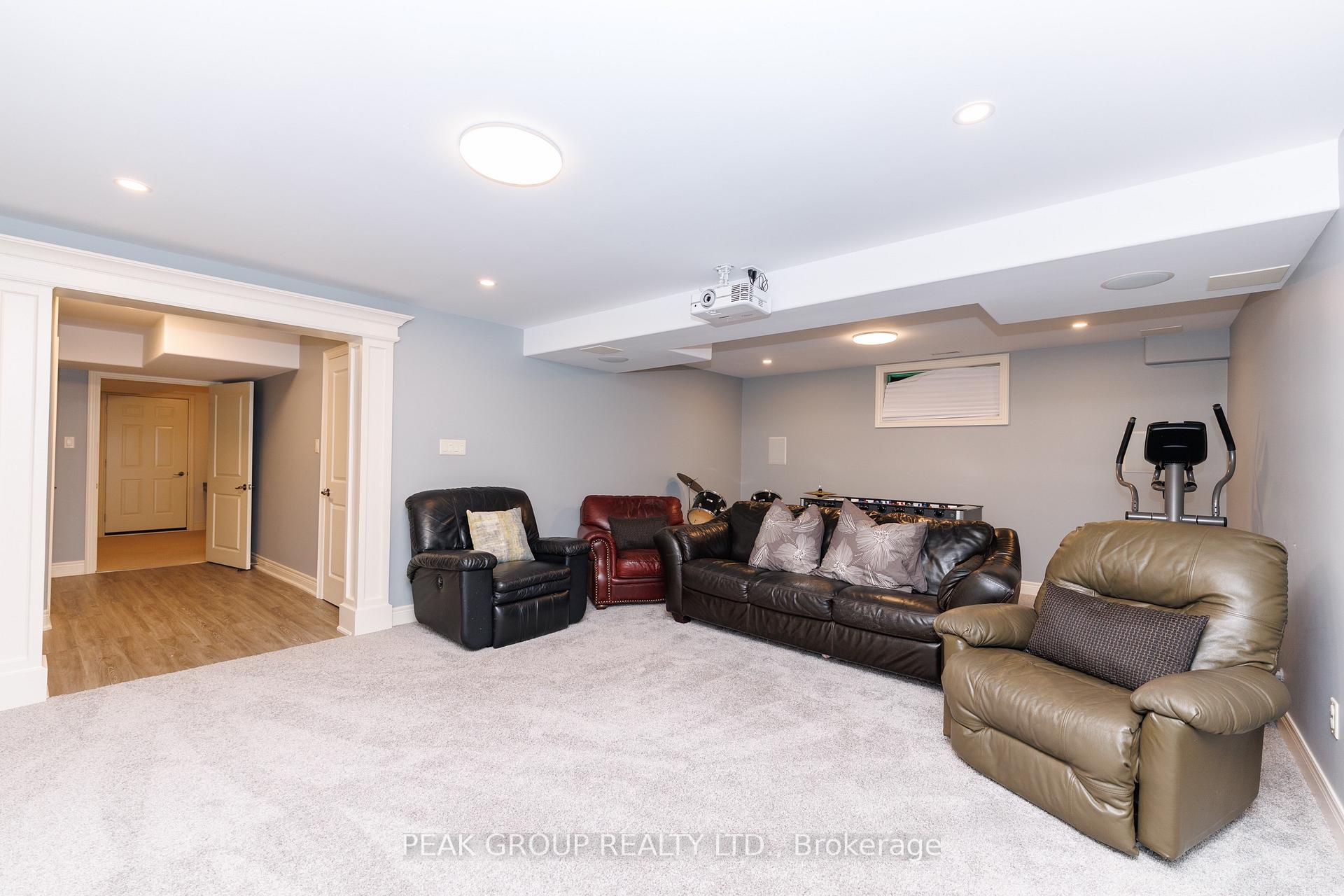 Photo 40 of 7178 St Michael Avenue, Niagara Falls, Forestview — HOMEH
