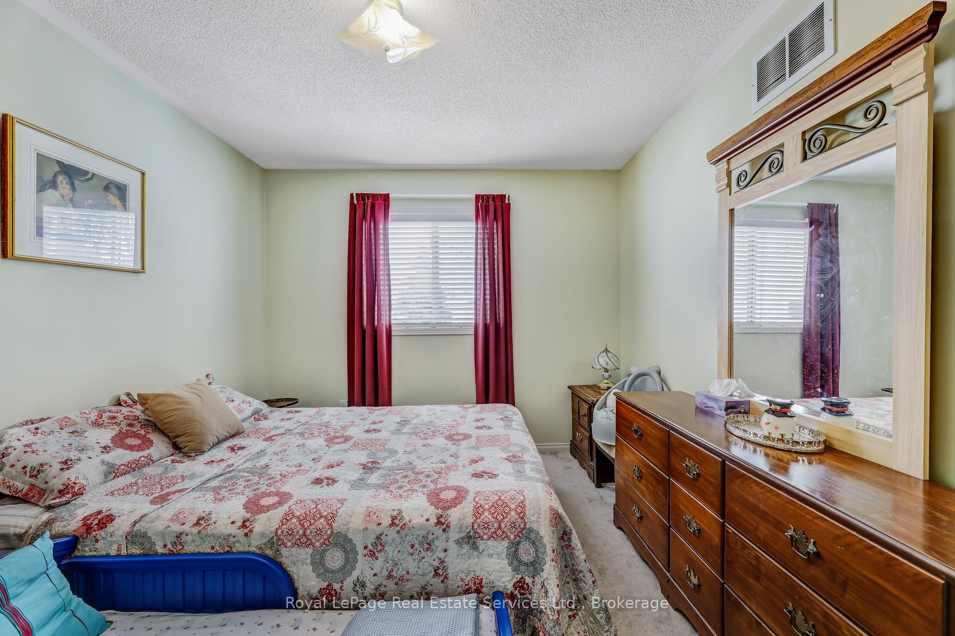 Photo 25 of 164 Dixon Drive E, Milton, Dempsey — HOMEH
