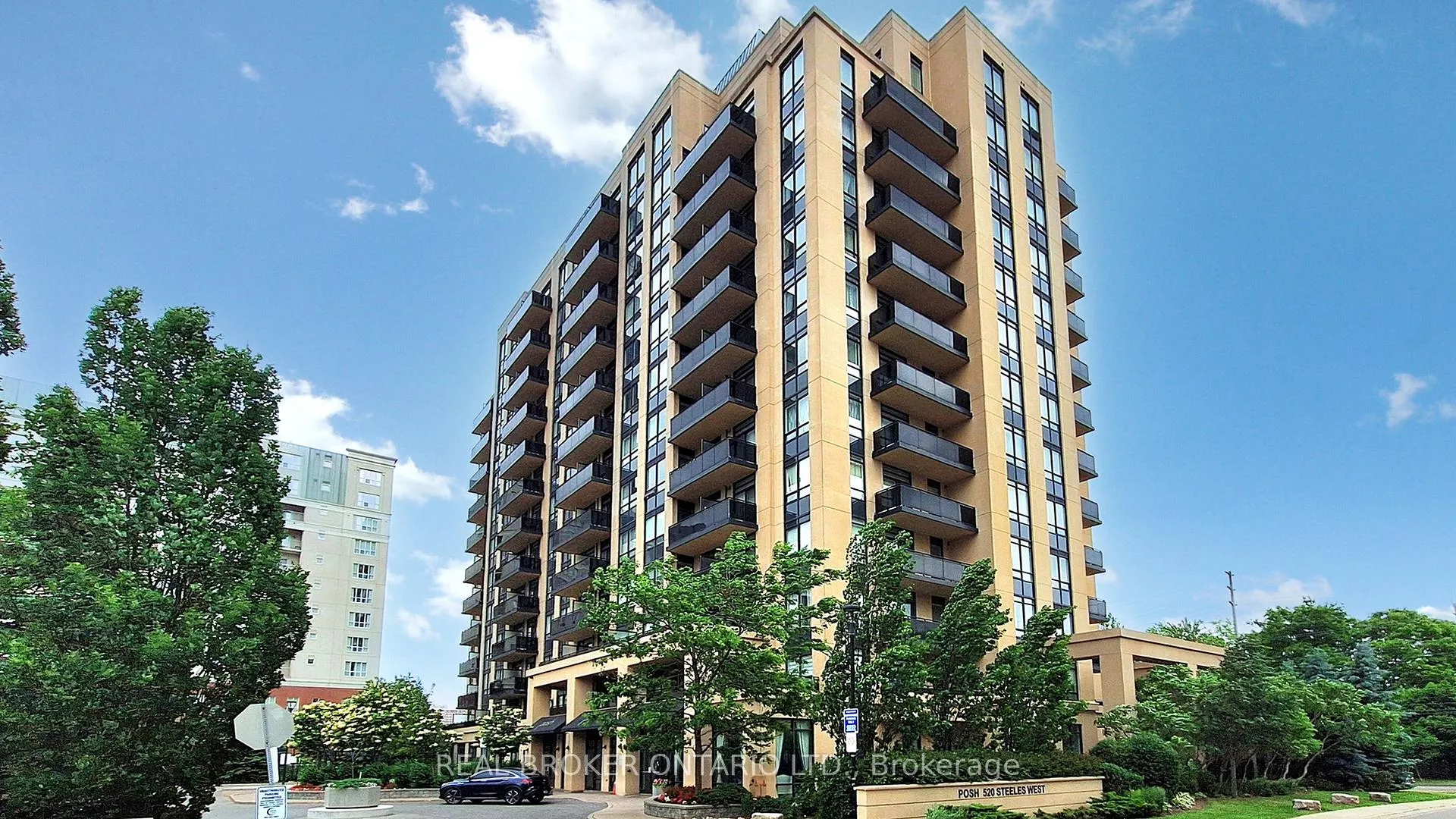 Front of Unit 103, 520 Steeles Avenue W