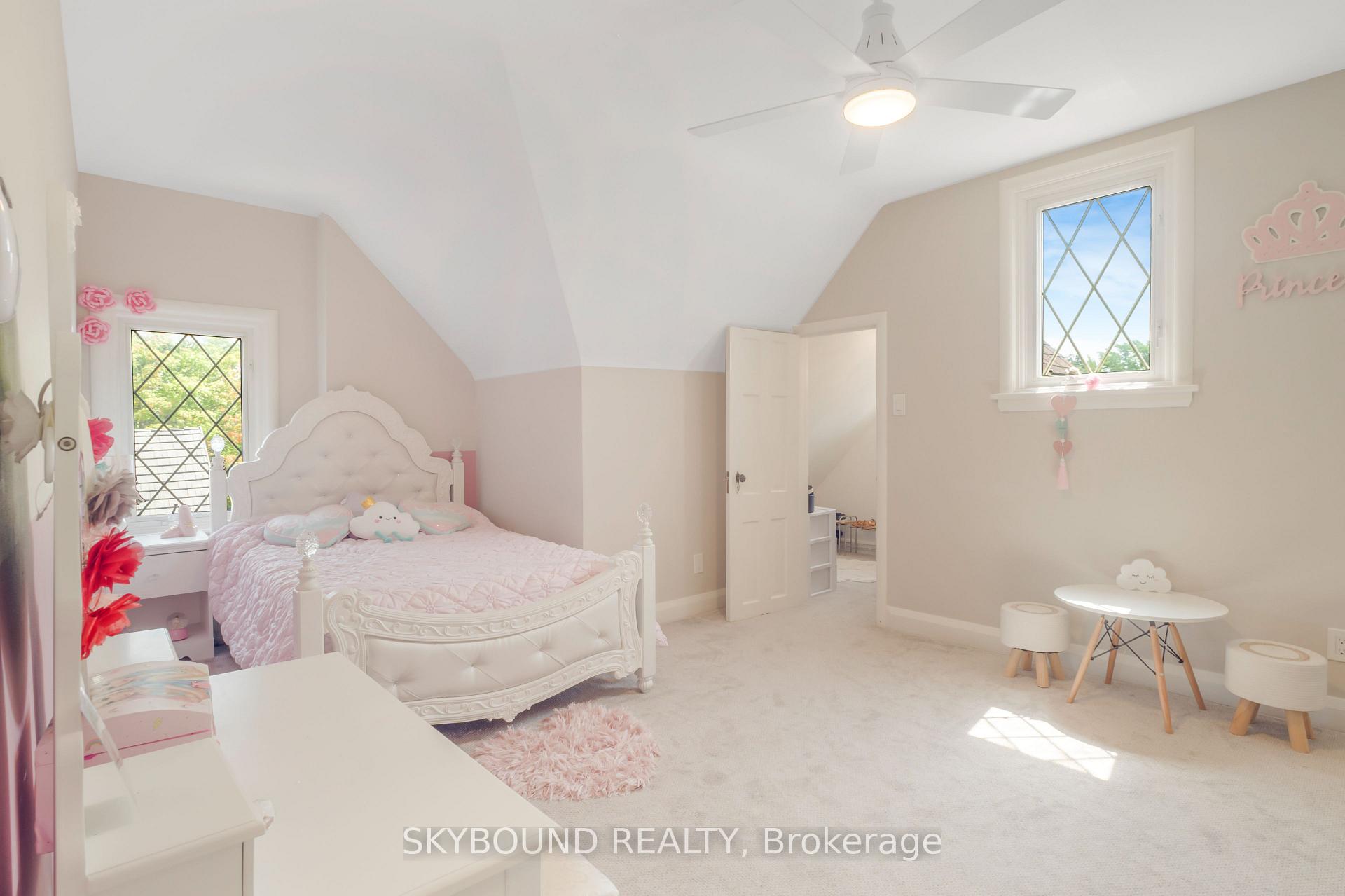 Photo 25 of 5177 Valley Way, Niagara Falls, Cherrywood — HOMEH