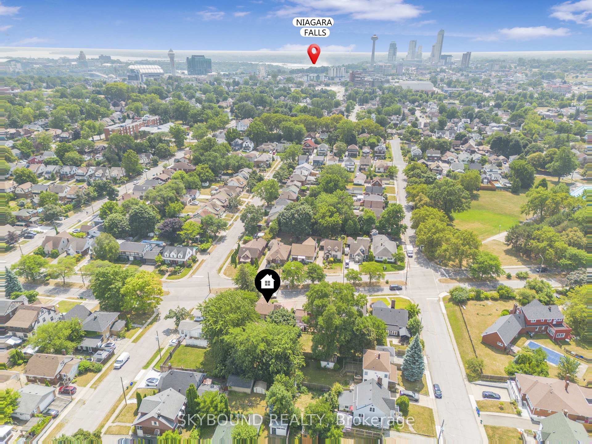 Photo 37 of 5177 Valley Way, Niagara Falls, Cherrywood — HOMEH