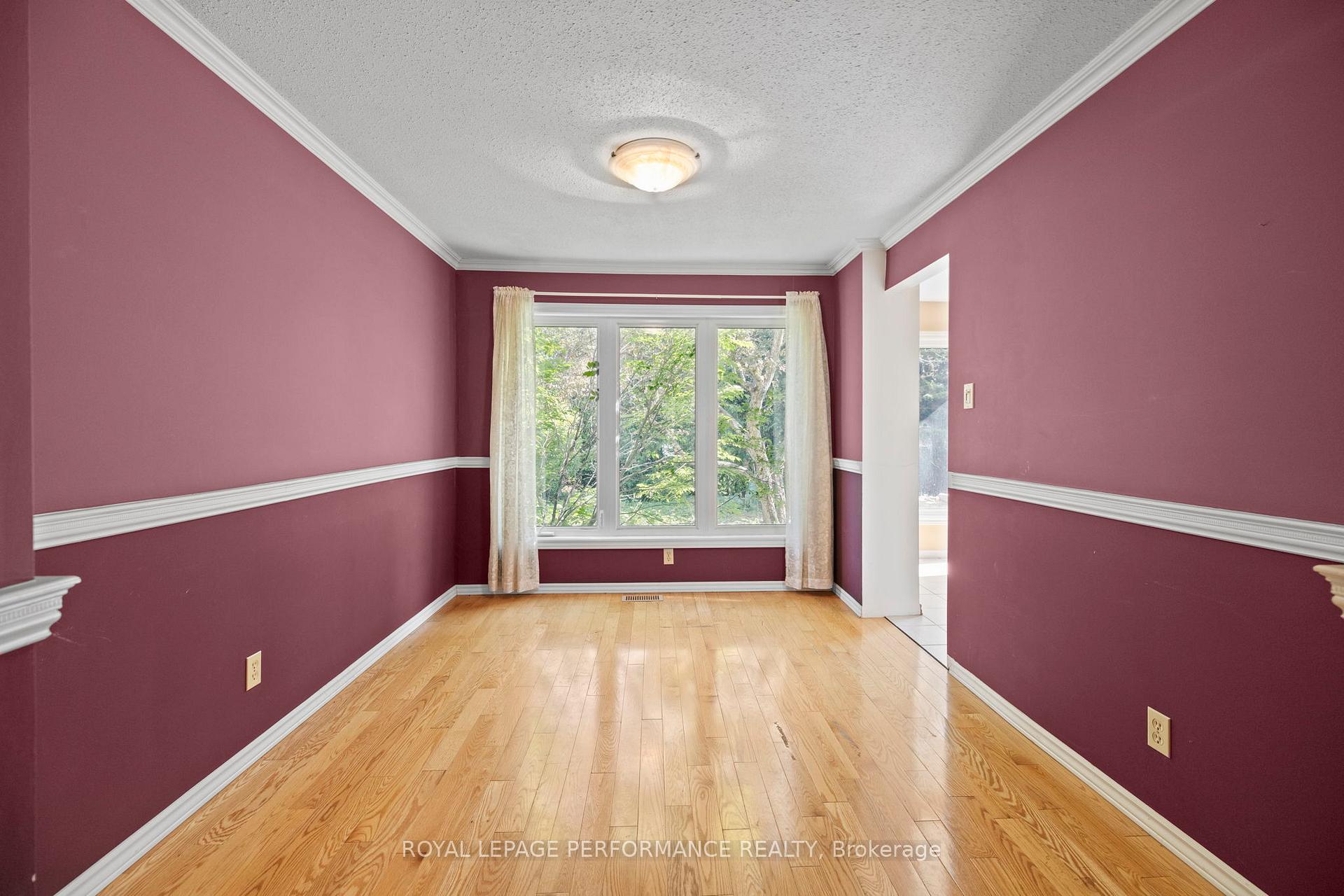 Photo 7 of 198 Park Grove Drive, Ottawa, Queenswood Heights South — HOMEH