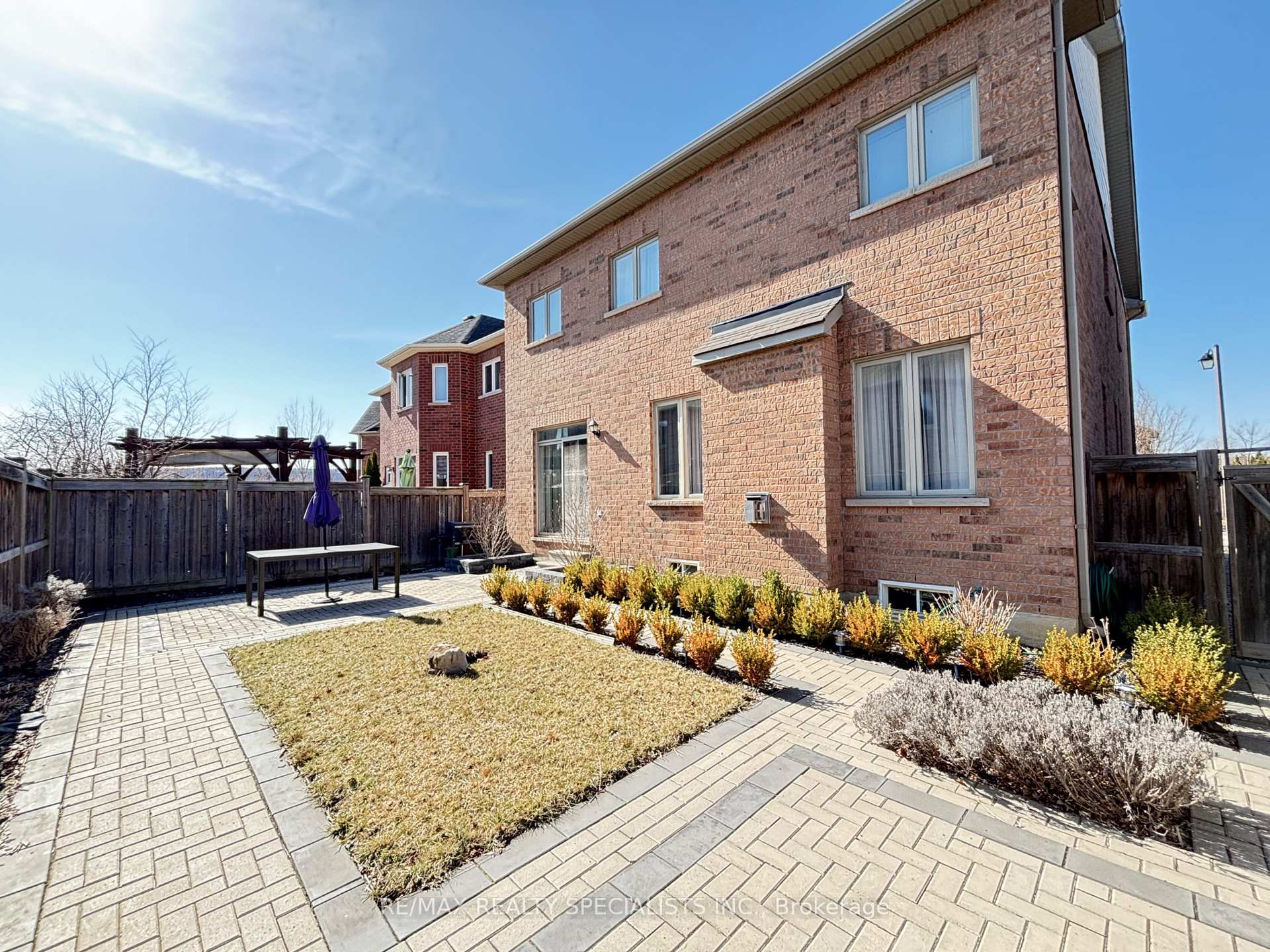 Photo 17 of 501 Stringer Circle, Milton, Scott — HOMEH