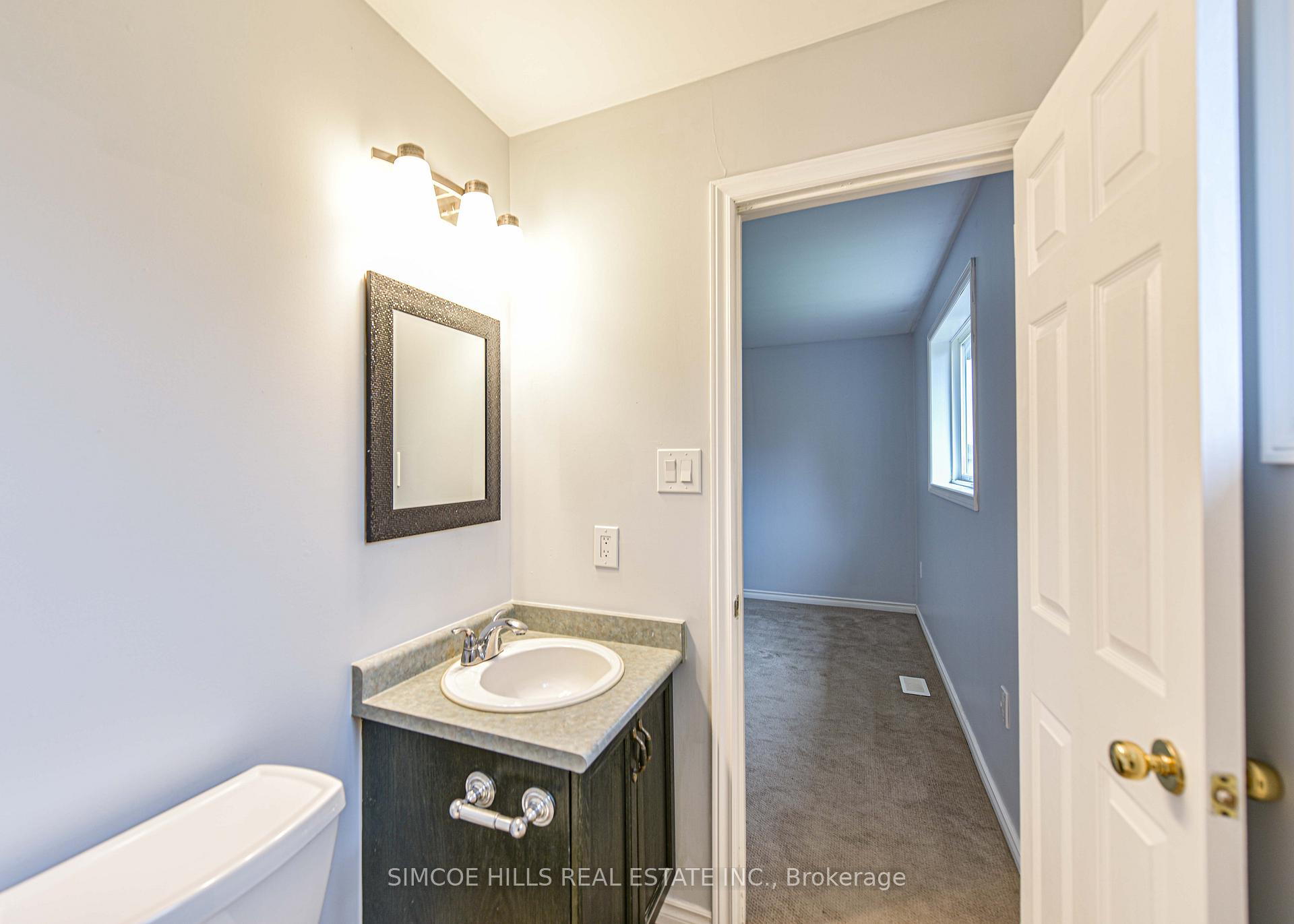 Photo 13 of 159 Julia Crescent, Orillia — HOMEH