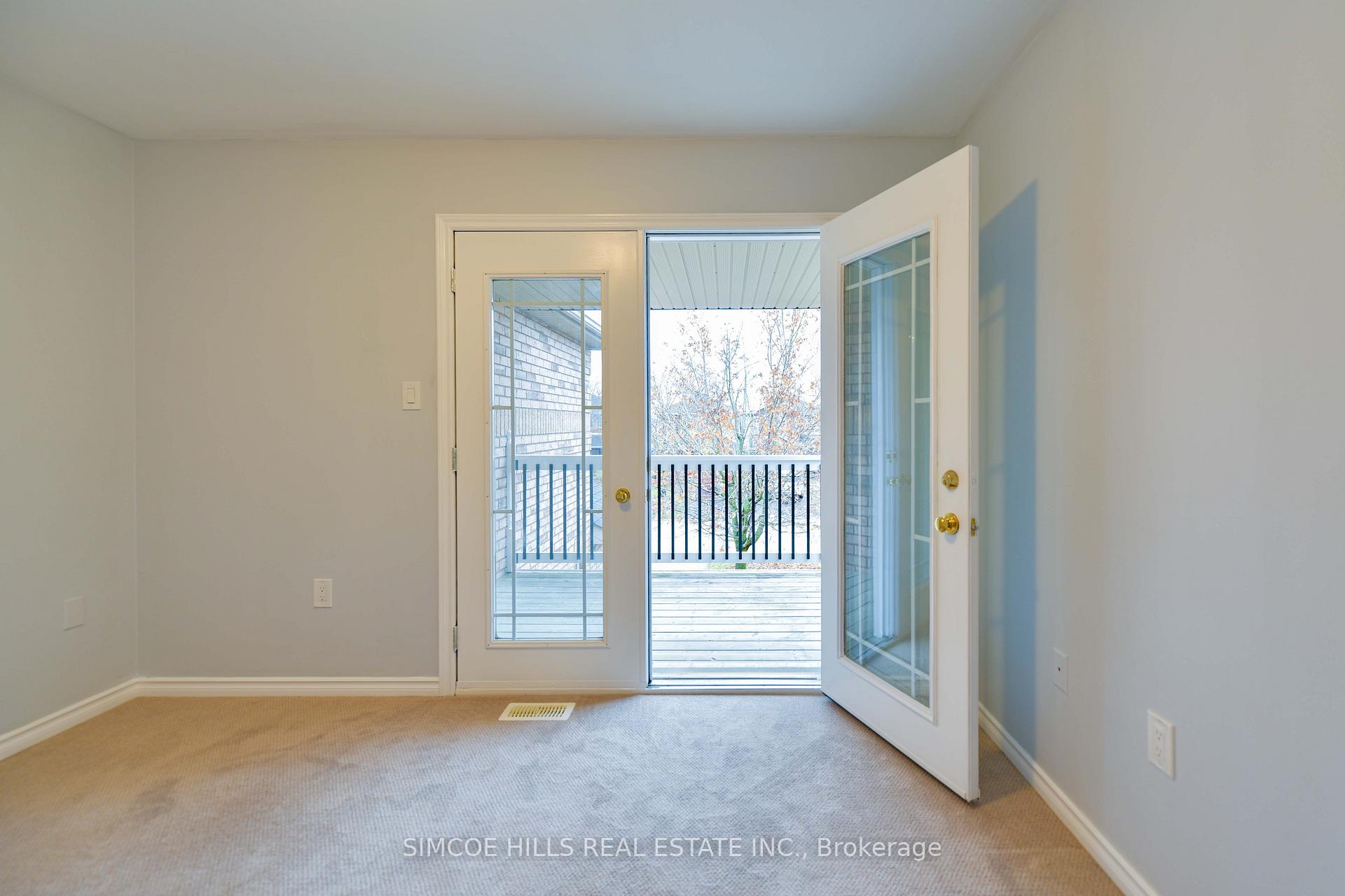 Photo 15 of 159 Julia Crescent, Orillia — HOMEH