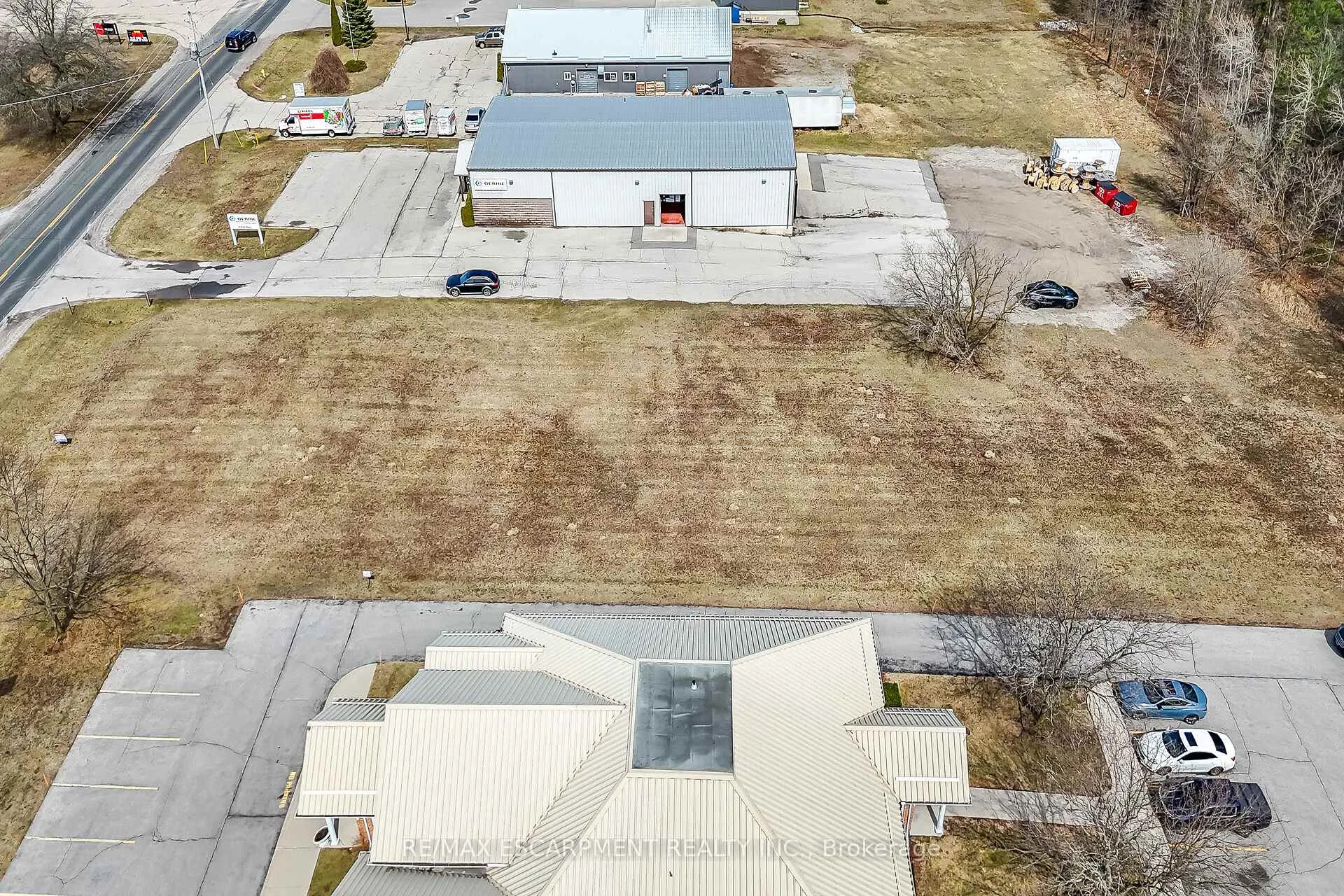 Photo 15 of 33 Park Road, Norfolk, Simcoe — HOMEH