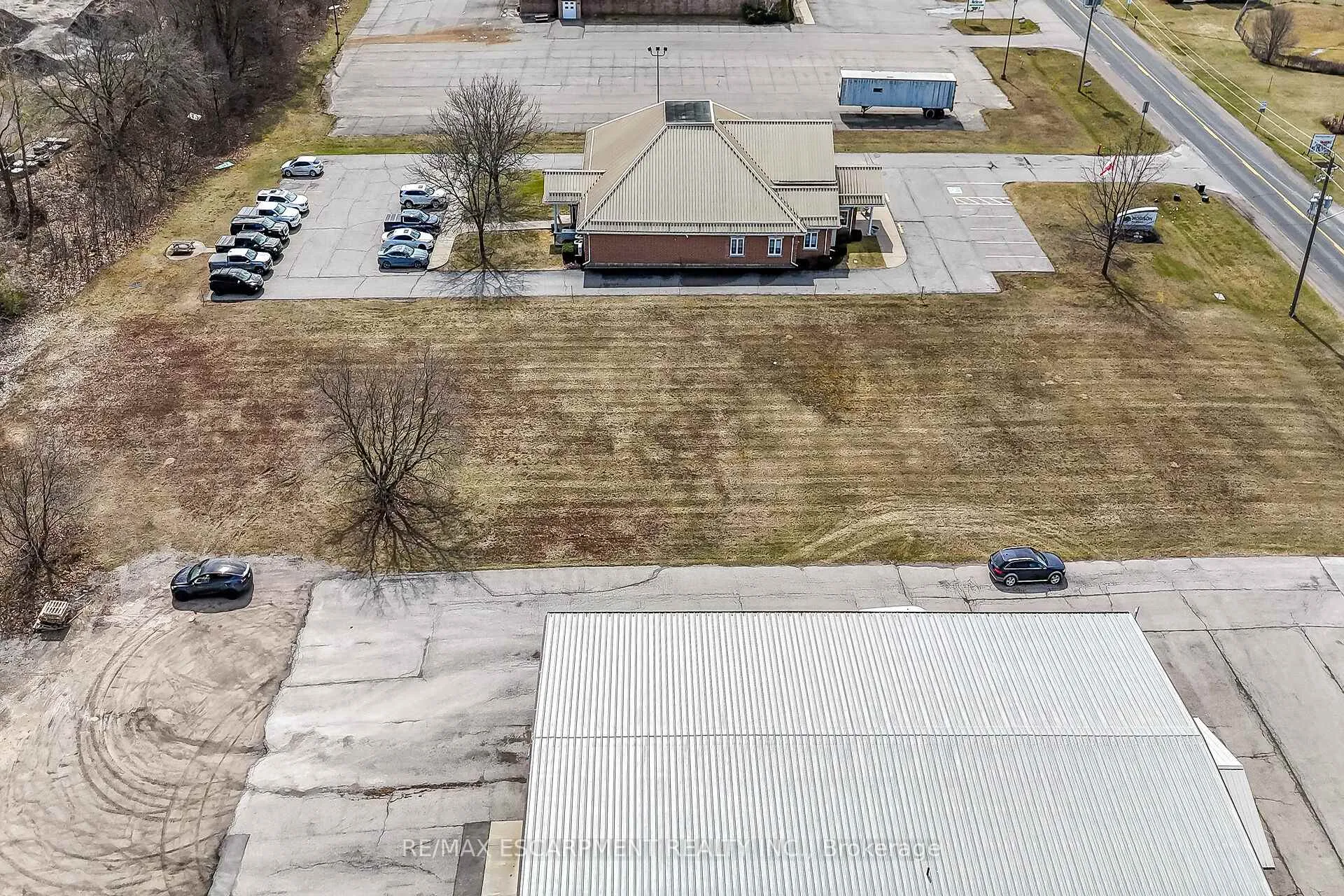 Photo 17 of 33 Park Road, Norfolk, Simcoe — HOMEH